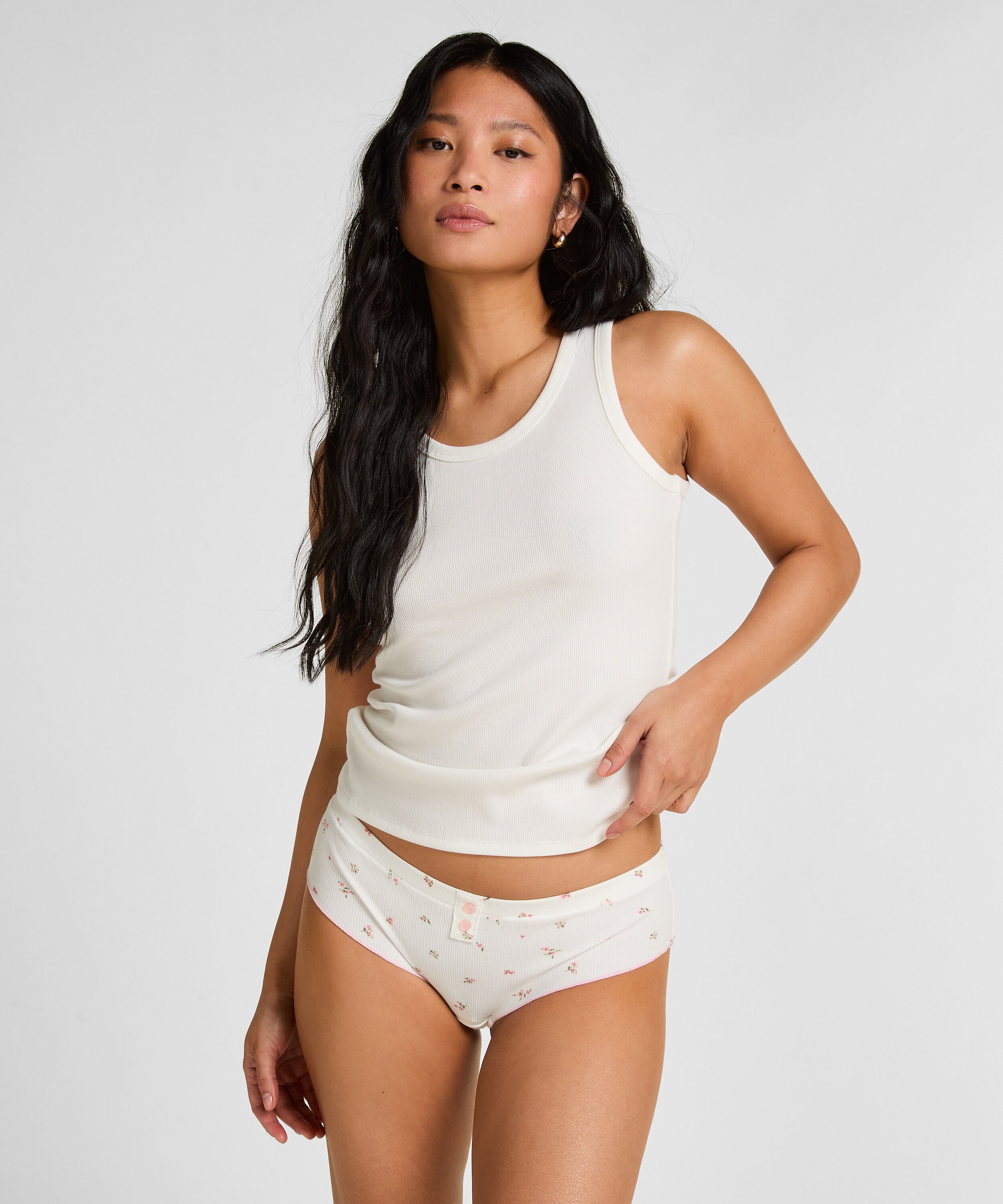 Brazilian Renee, Rose