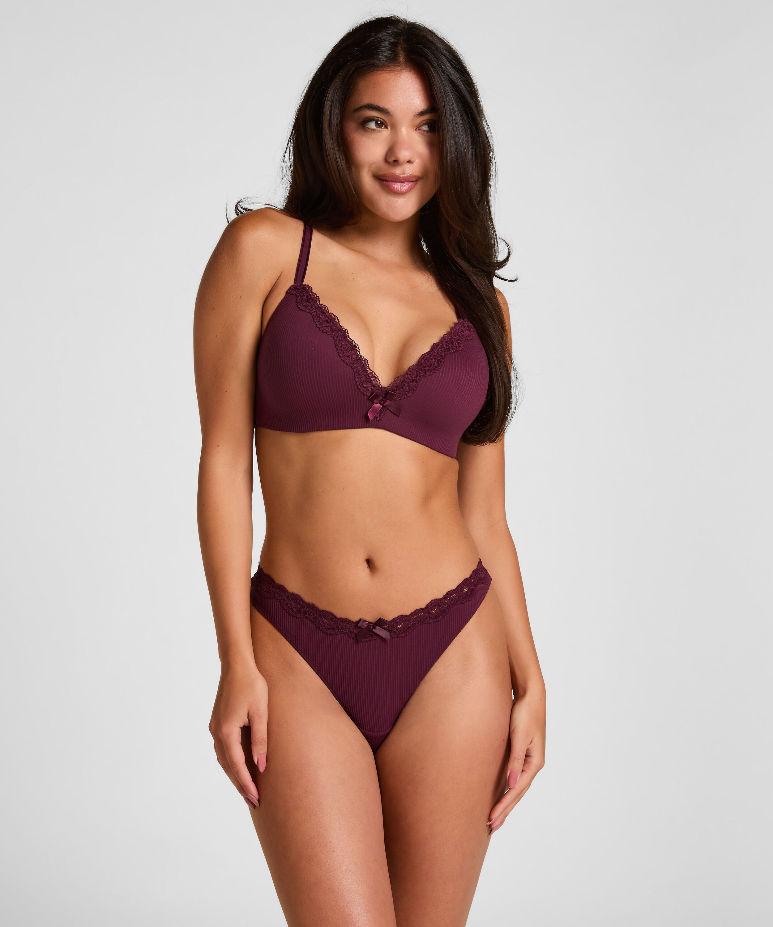 String Lola, Lila String Lola, Lila