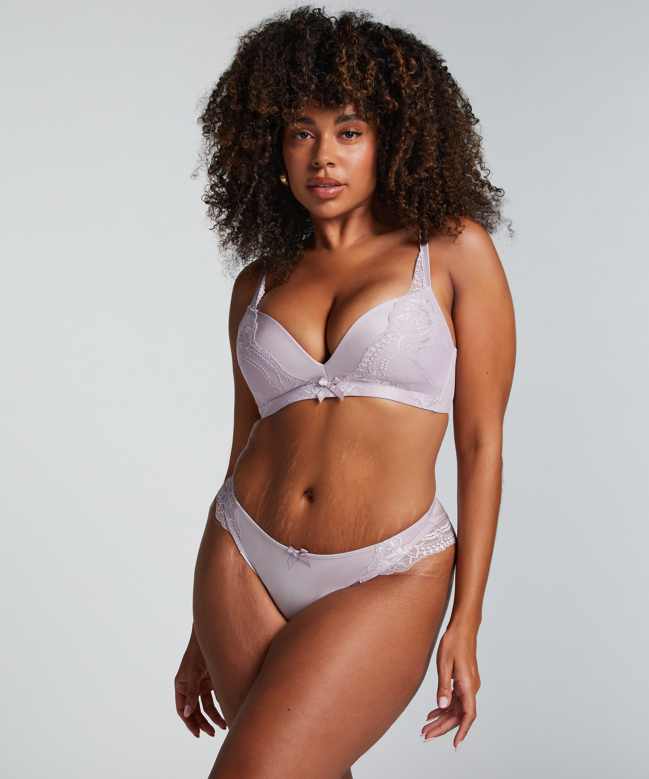 Brazilian Lycke, Lila