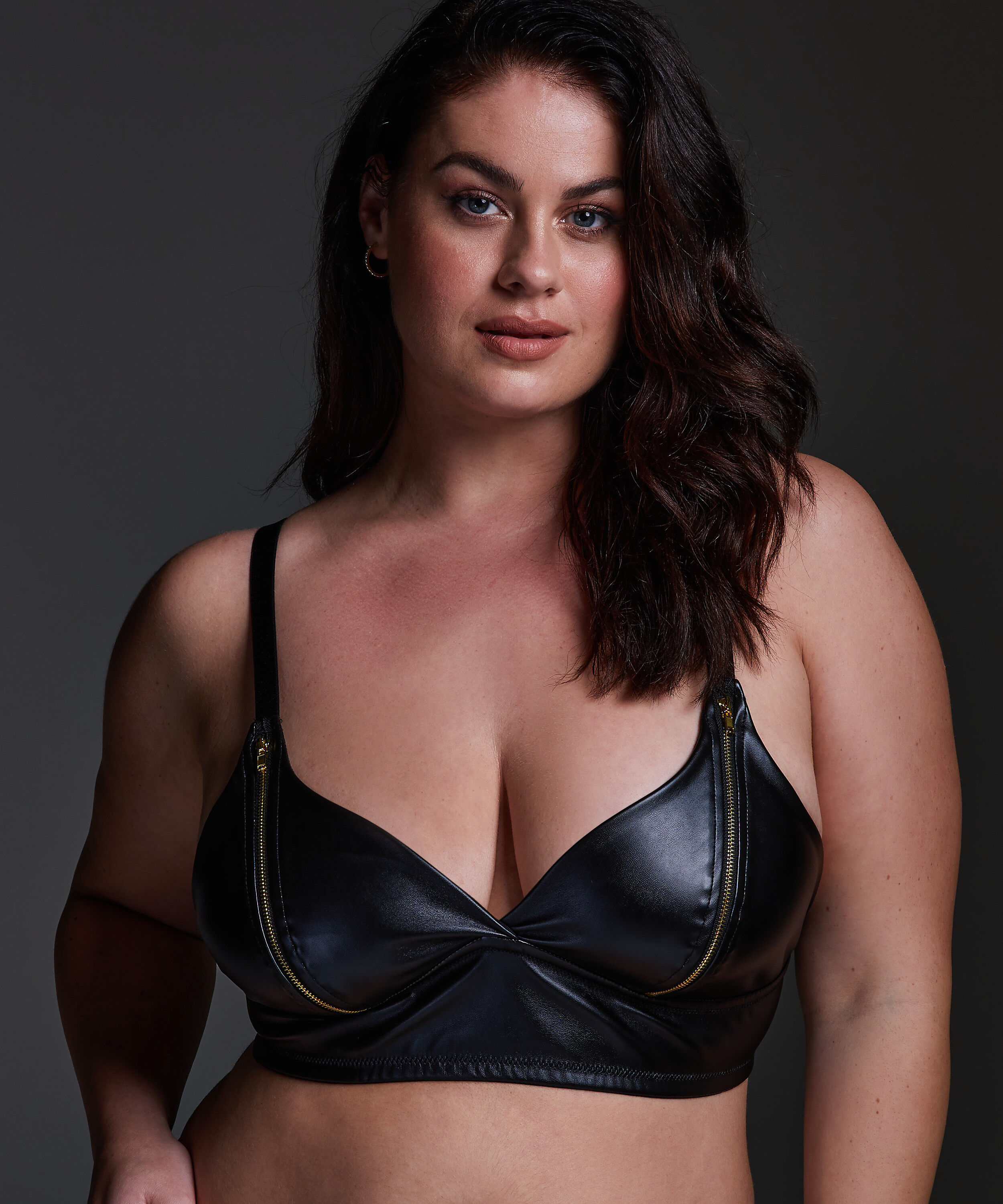 Bralette Matrix Curvy, Schwarz