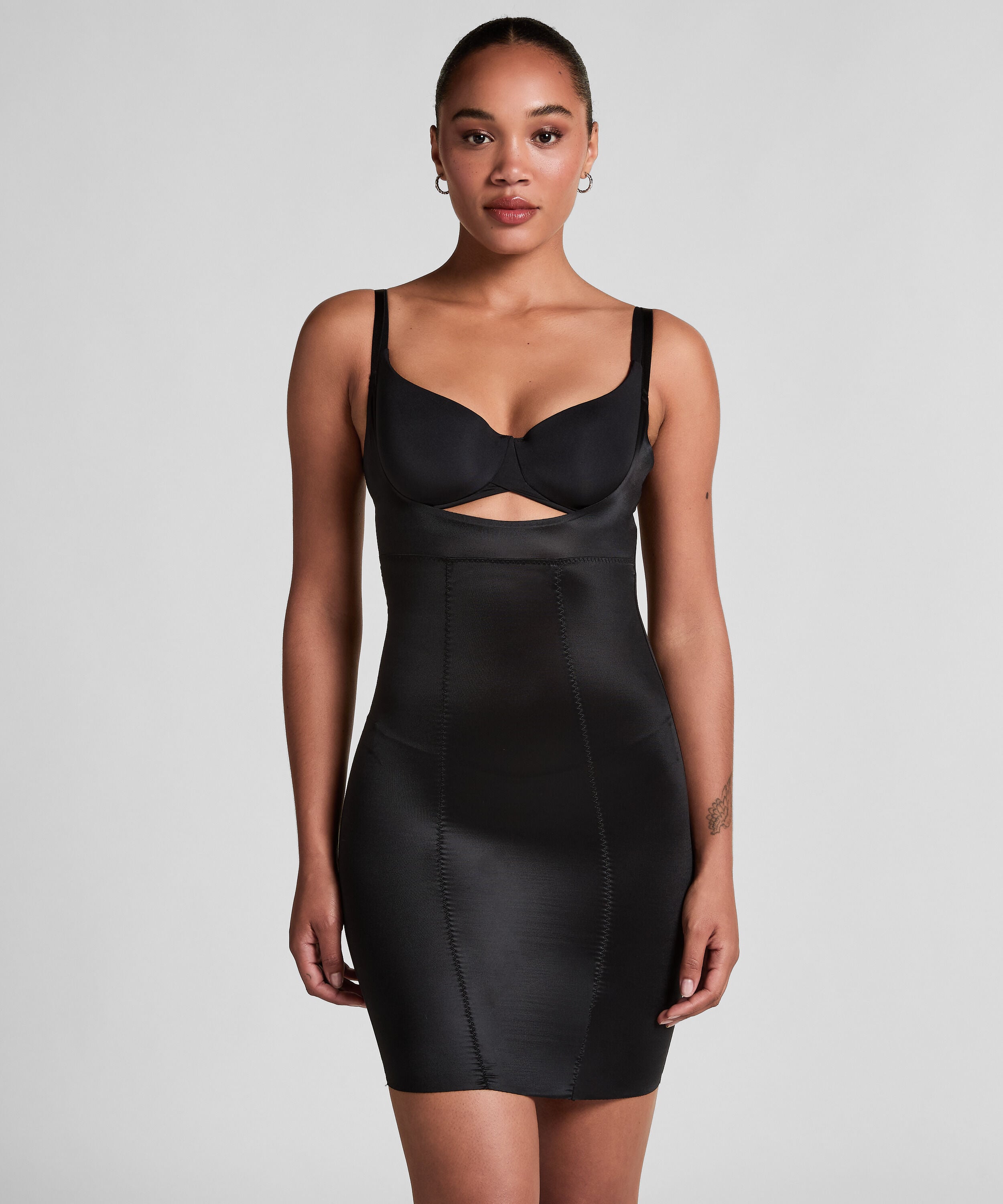Formendes Scuba Kleid
