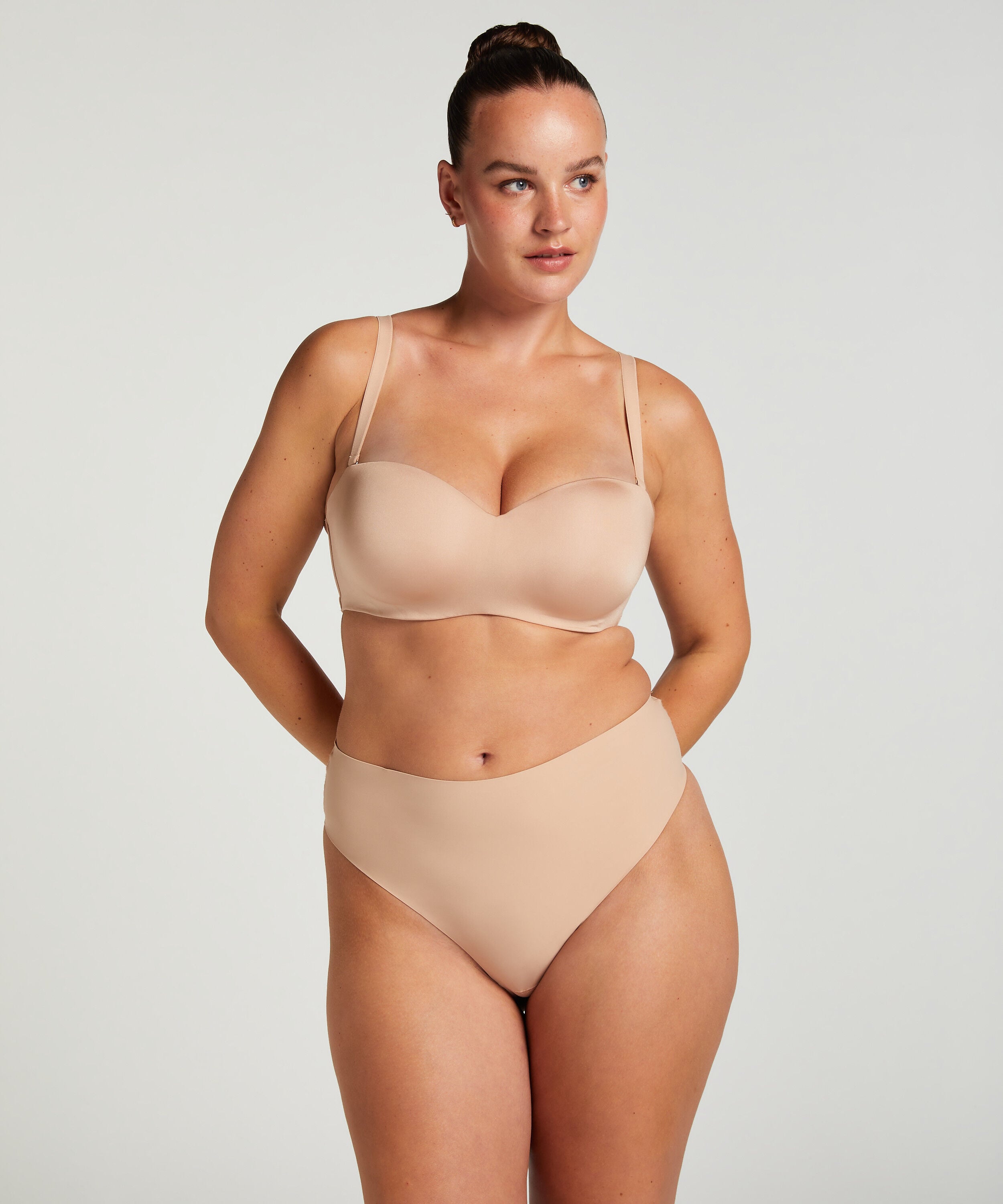 Gepolsterter trägerloser Push-Up BH mit Bügeln Smooth