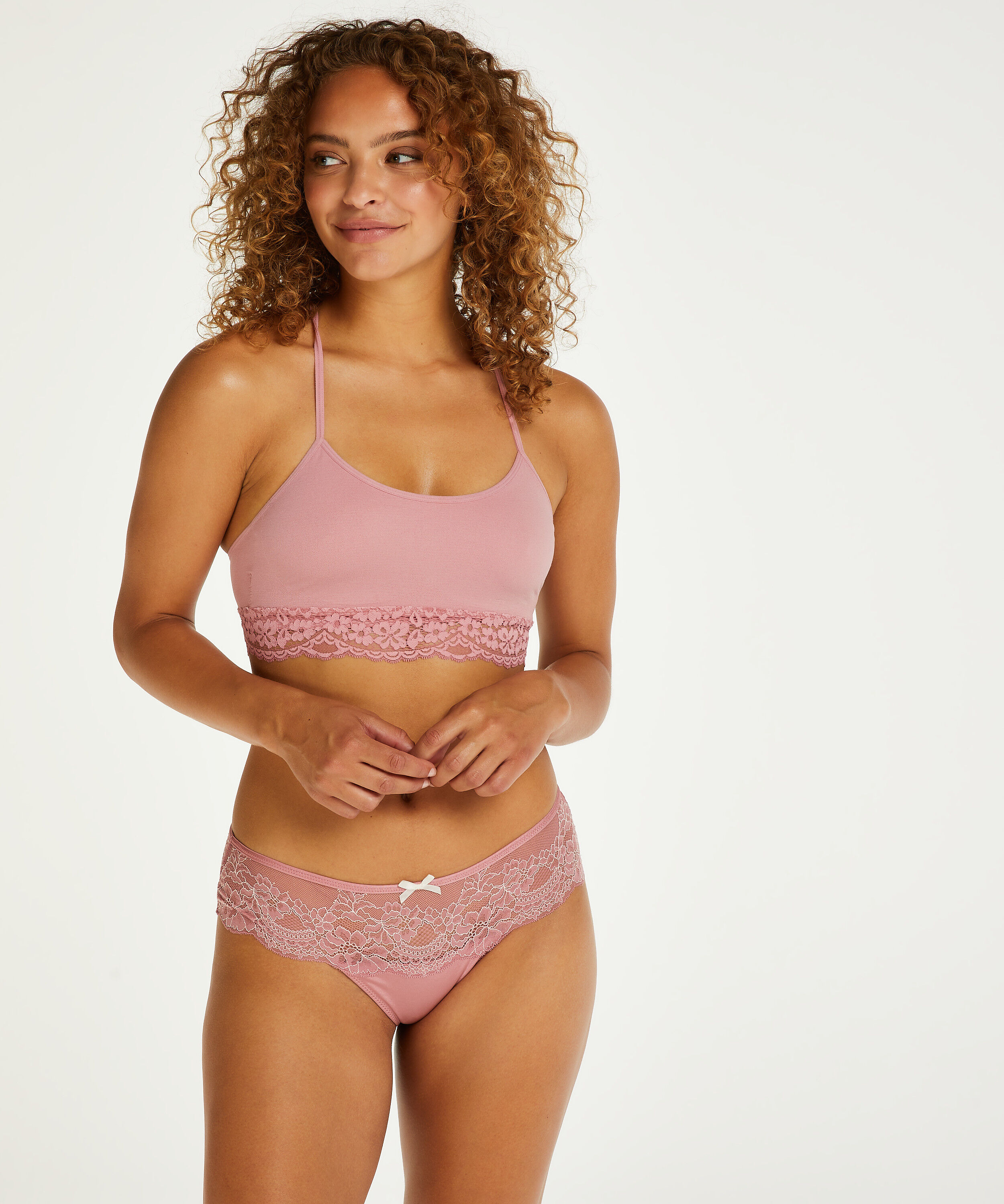 Boxerstring Doriane, Lila