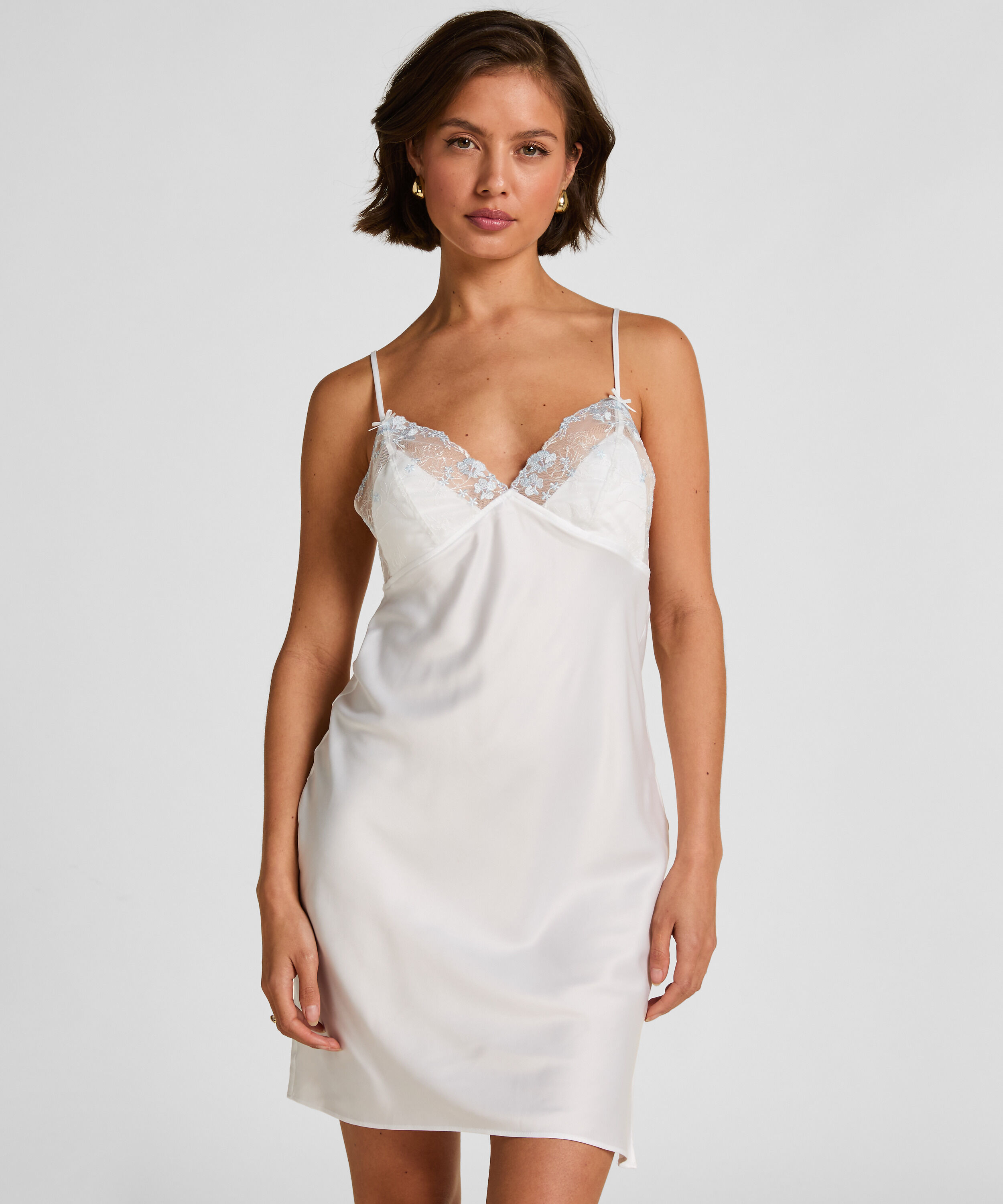 Peonie Slipdress Satin, Weiß