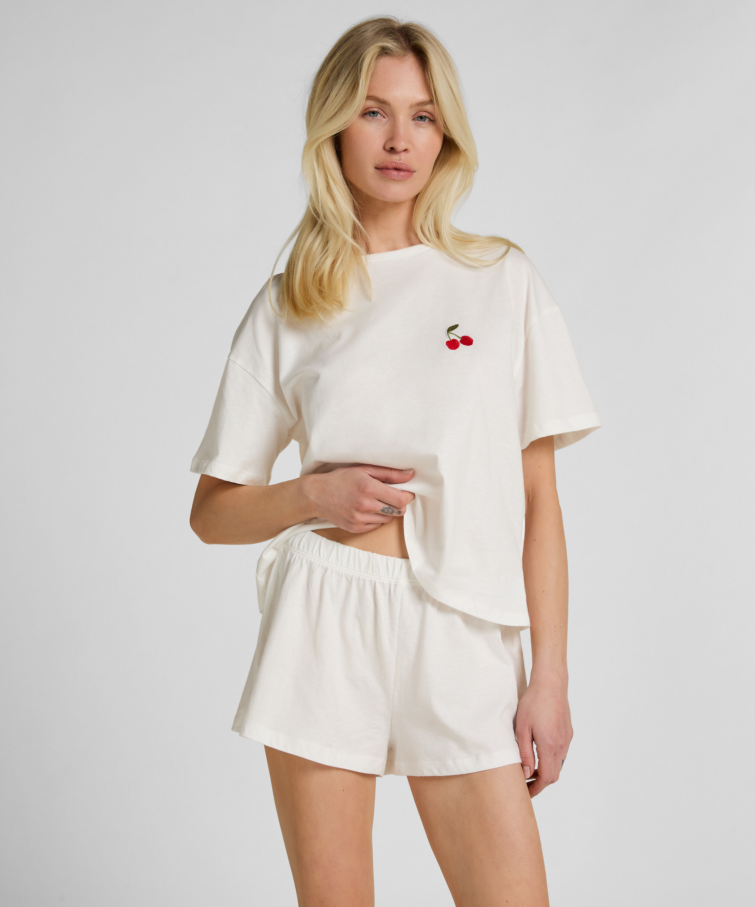 Pyjama-Set aus Baumwolle, Weiß Pyjama-Set aus Baumwolle, Weiß