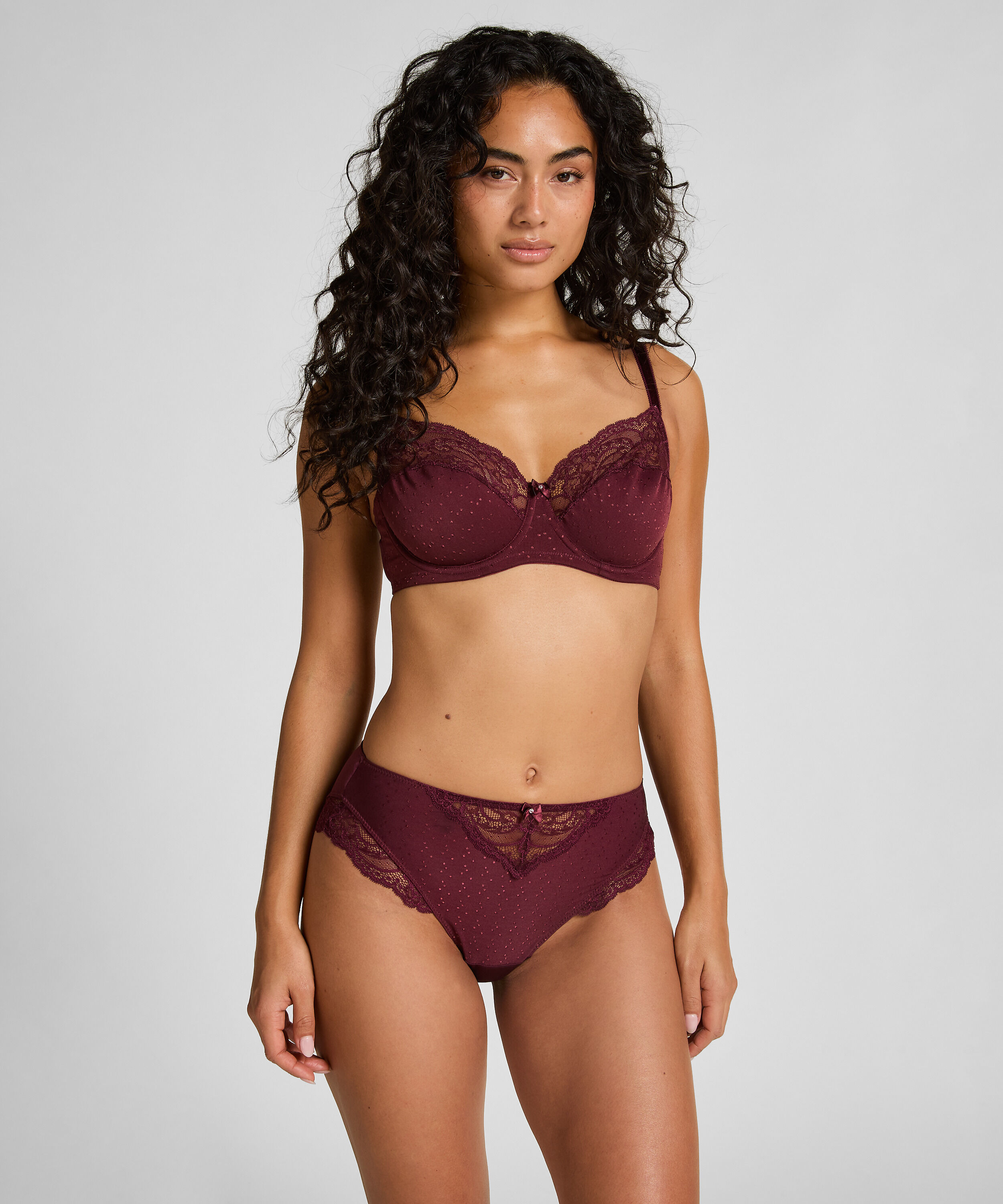 Hochsitzender Slip Sophie, Rot