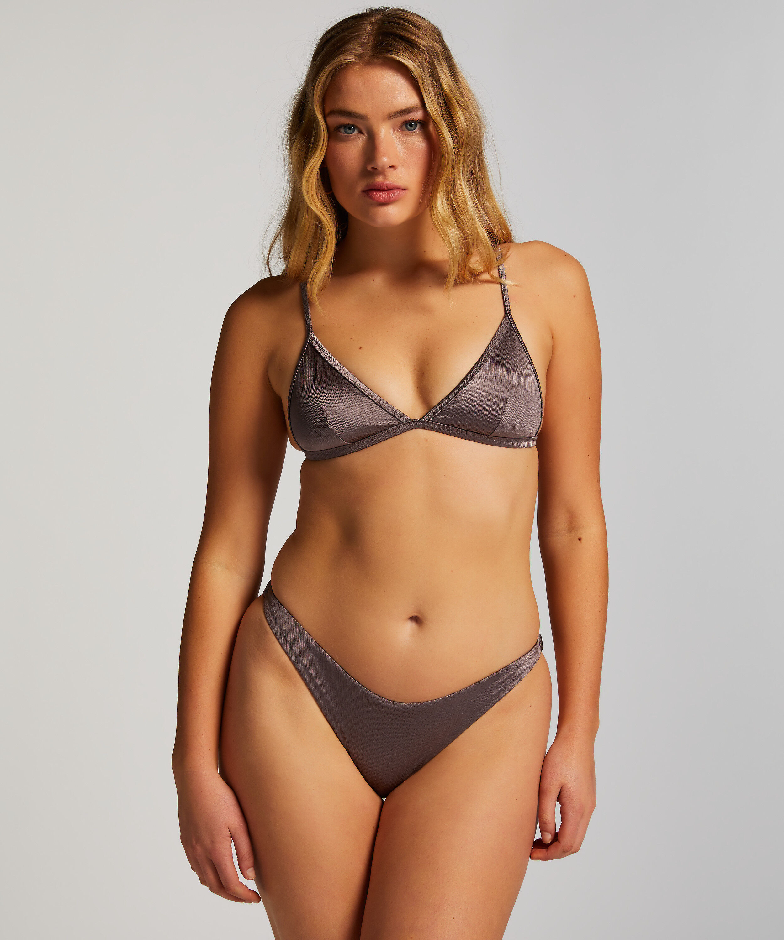 Bikini Slip mit hohem Beinausschnitt Luna, Grau