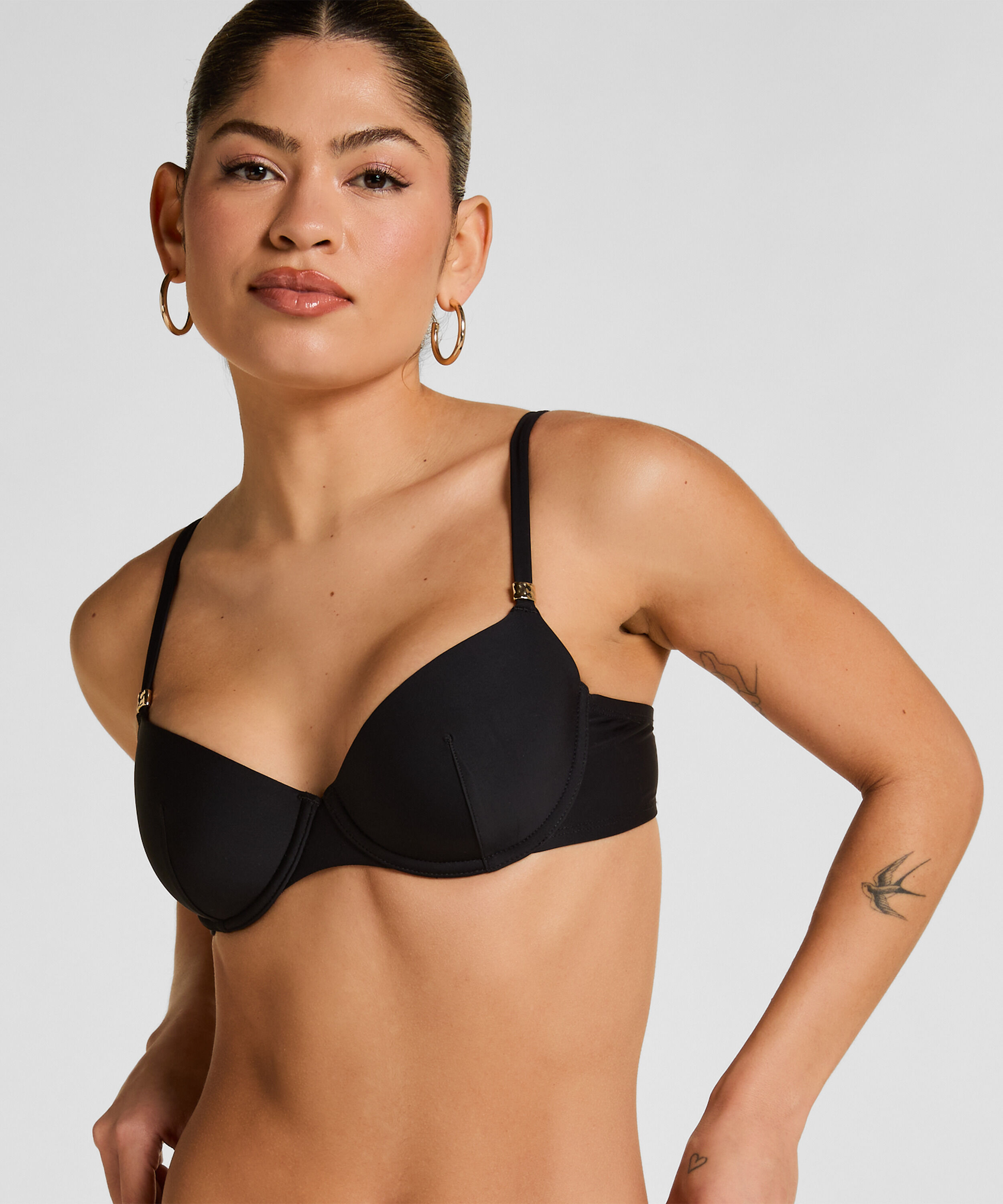Luxuriöses Bügel-Bikini-Top mit Polsterung, Schwarz Luxuriöses Bügel-Bikini-Top mit Polsterung, Schwarz