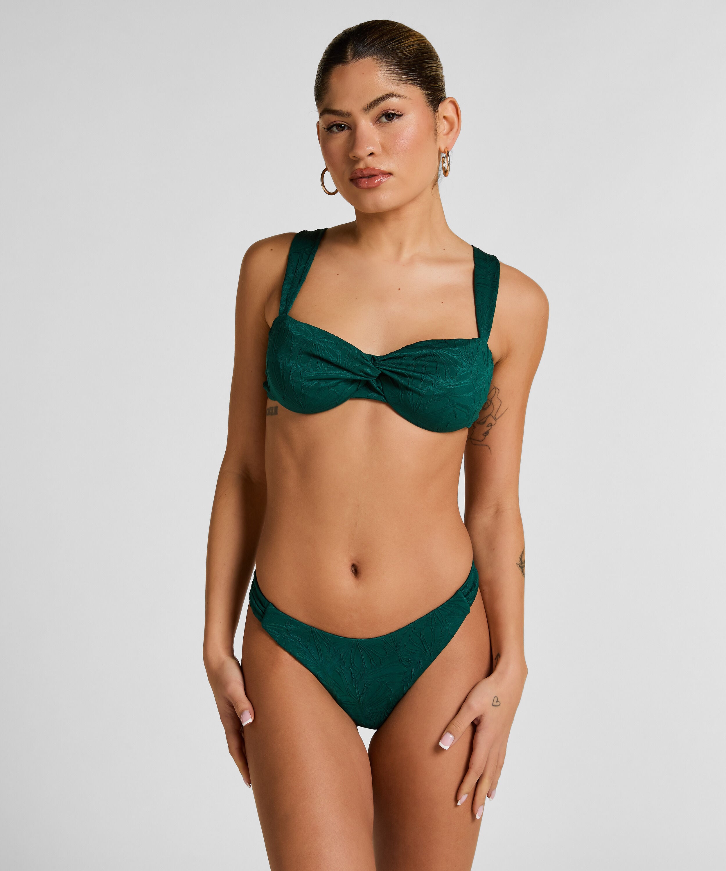 Azua Highleg Bikinihose, Grün
