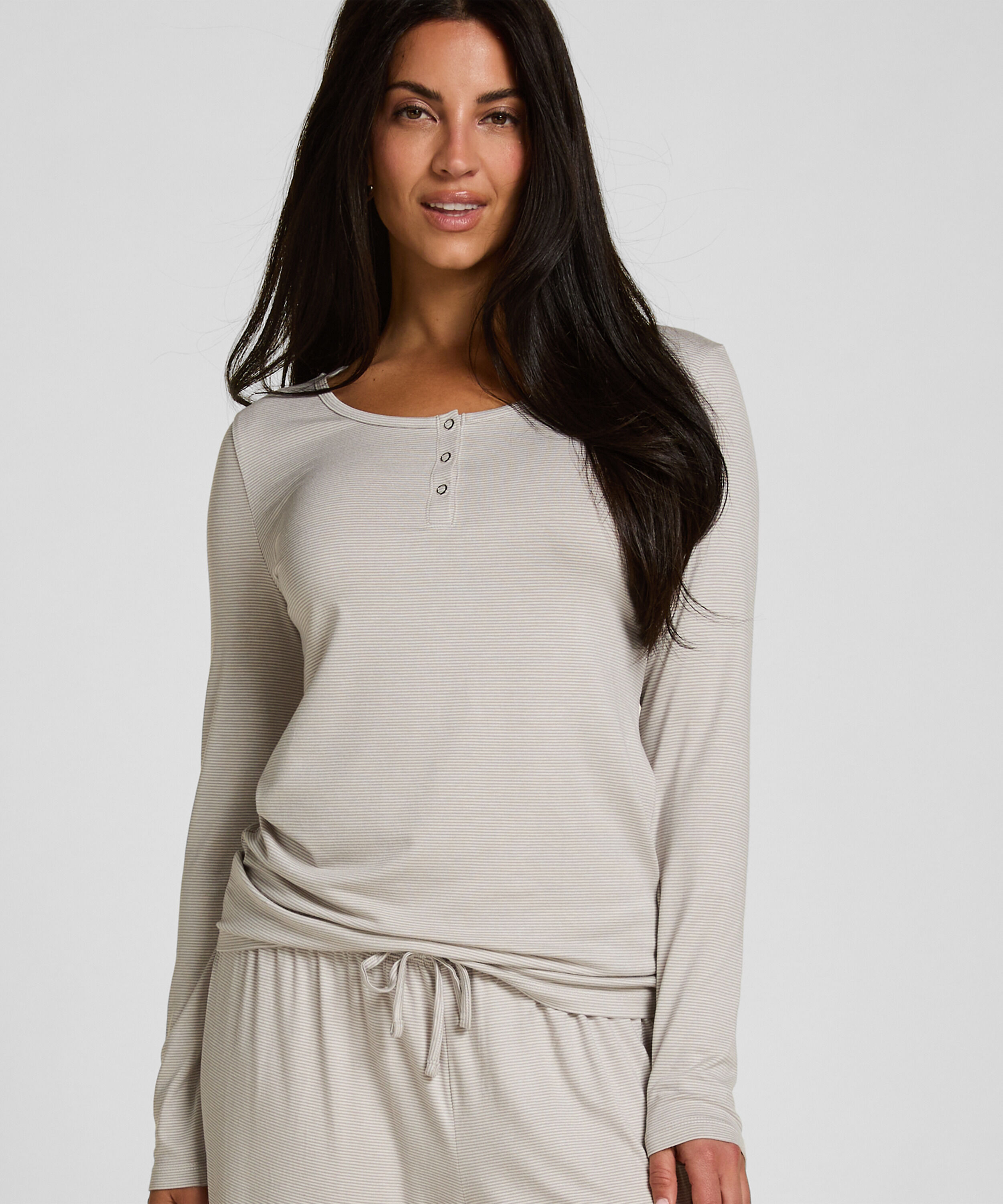 Pyjama Set Gestreift Henley, Grau Pyjama Set Gestreift Henley, Grau