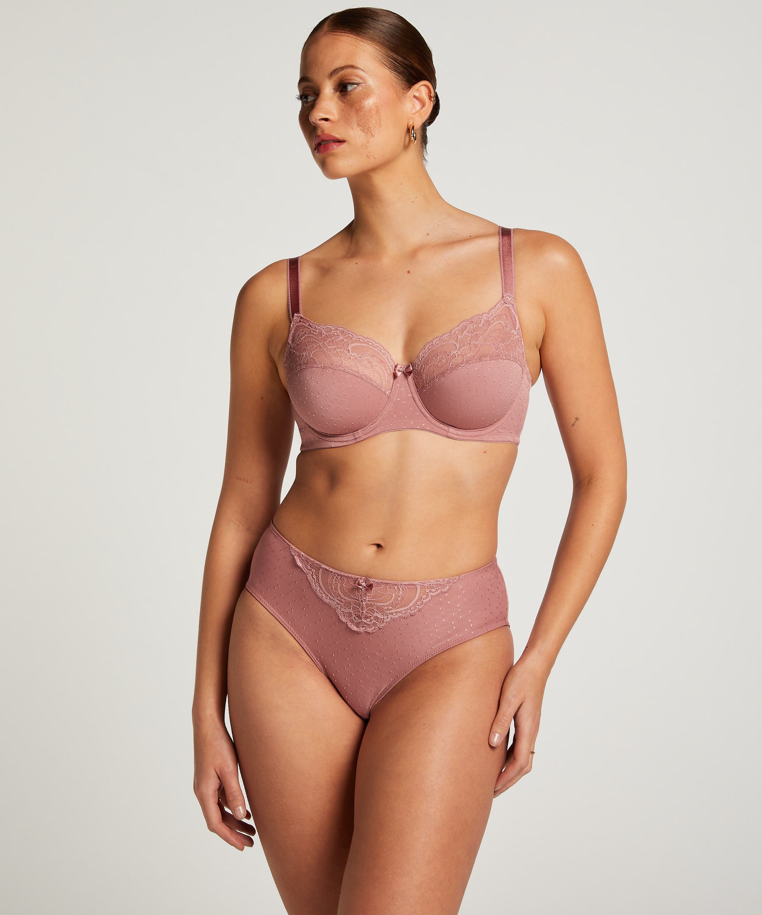 Hochsitzender Slip Sophie, Rose
