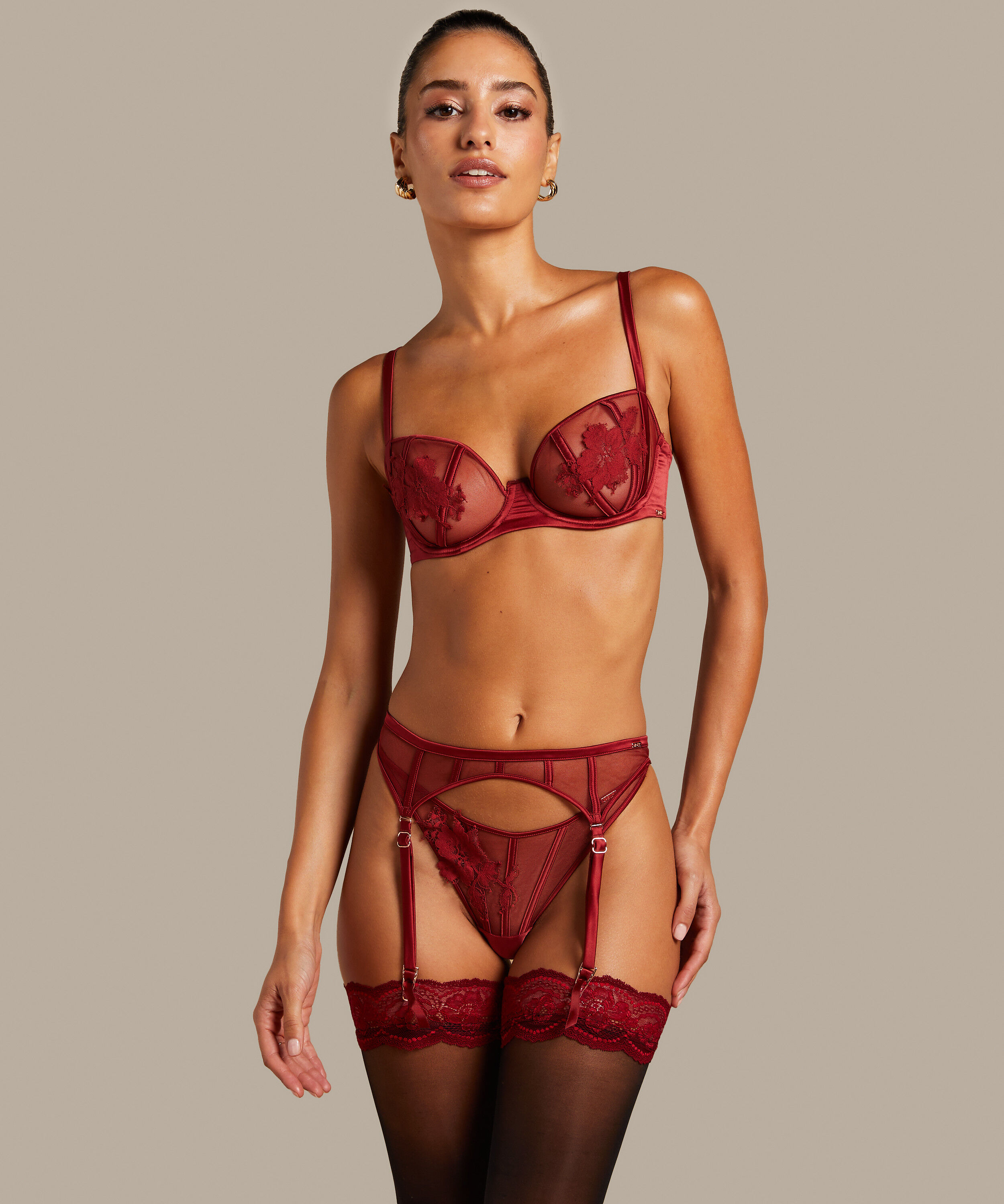 Strapse Ember, Rot Strapse Ember, Rot