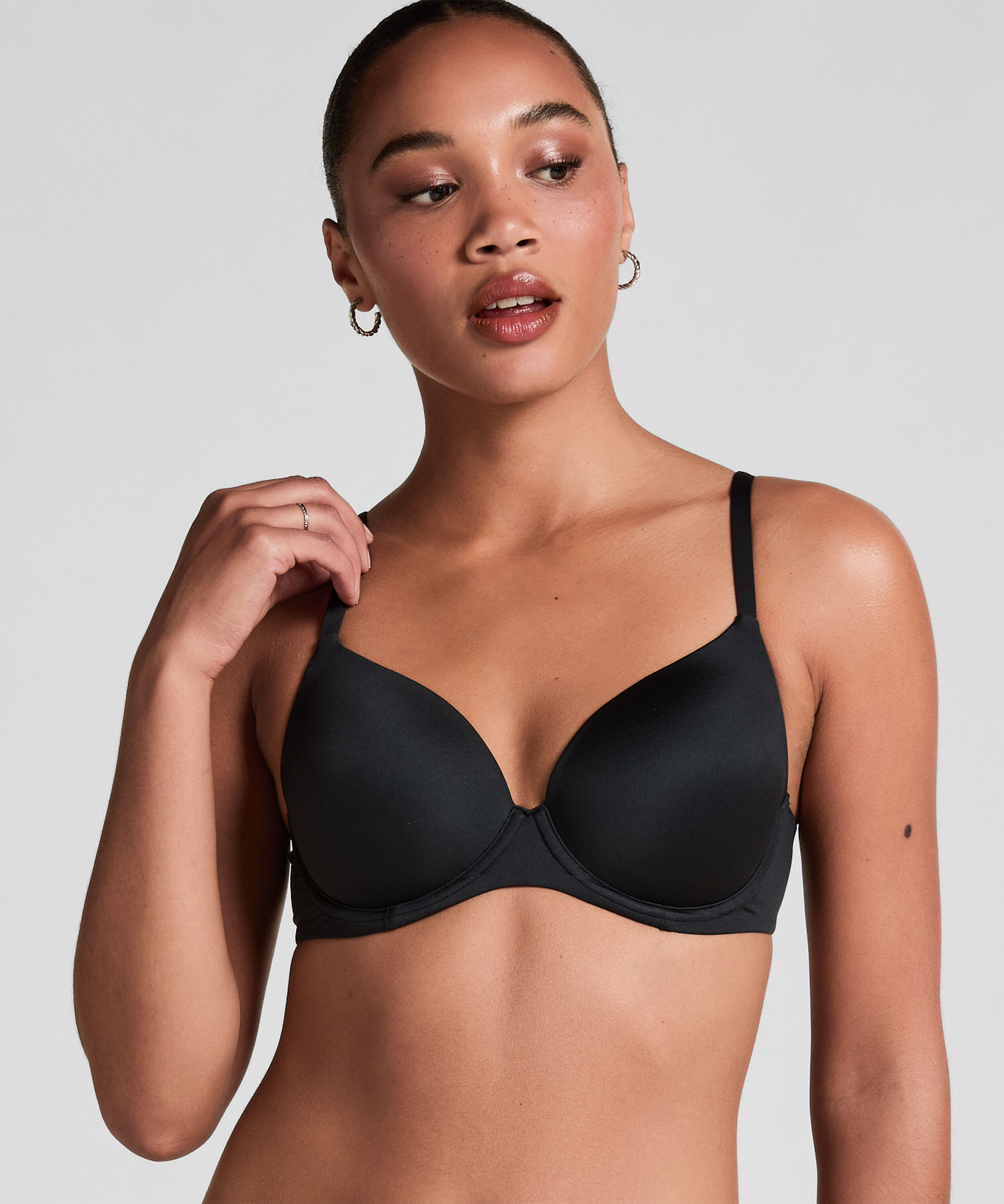 Vorgeformter Bügel-BH Super soft, Schwarz Vorgeformter Bügel-BH Super soft, Schwarz
