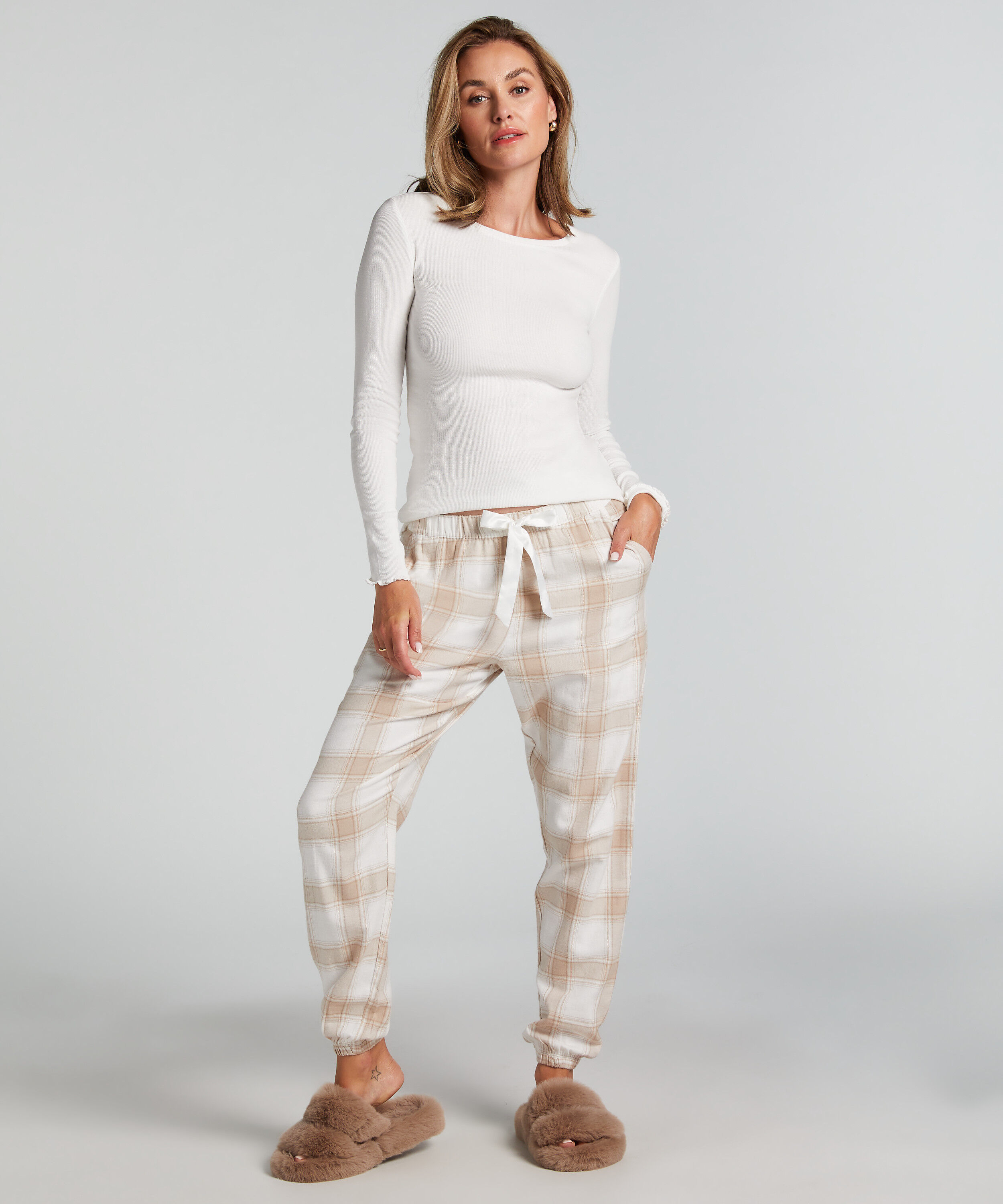 Pyjamahose aus Flanell, Beige