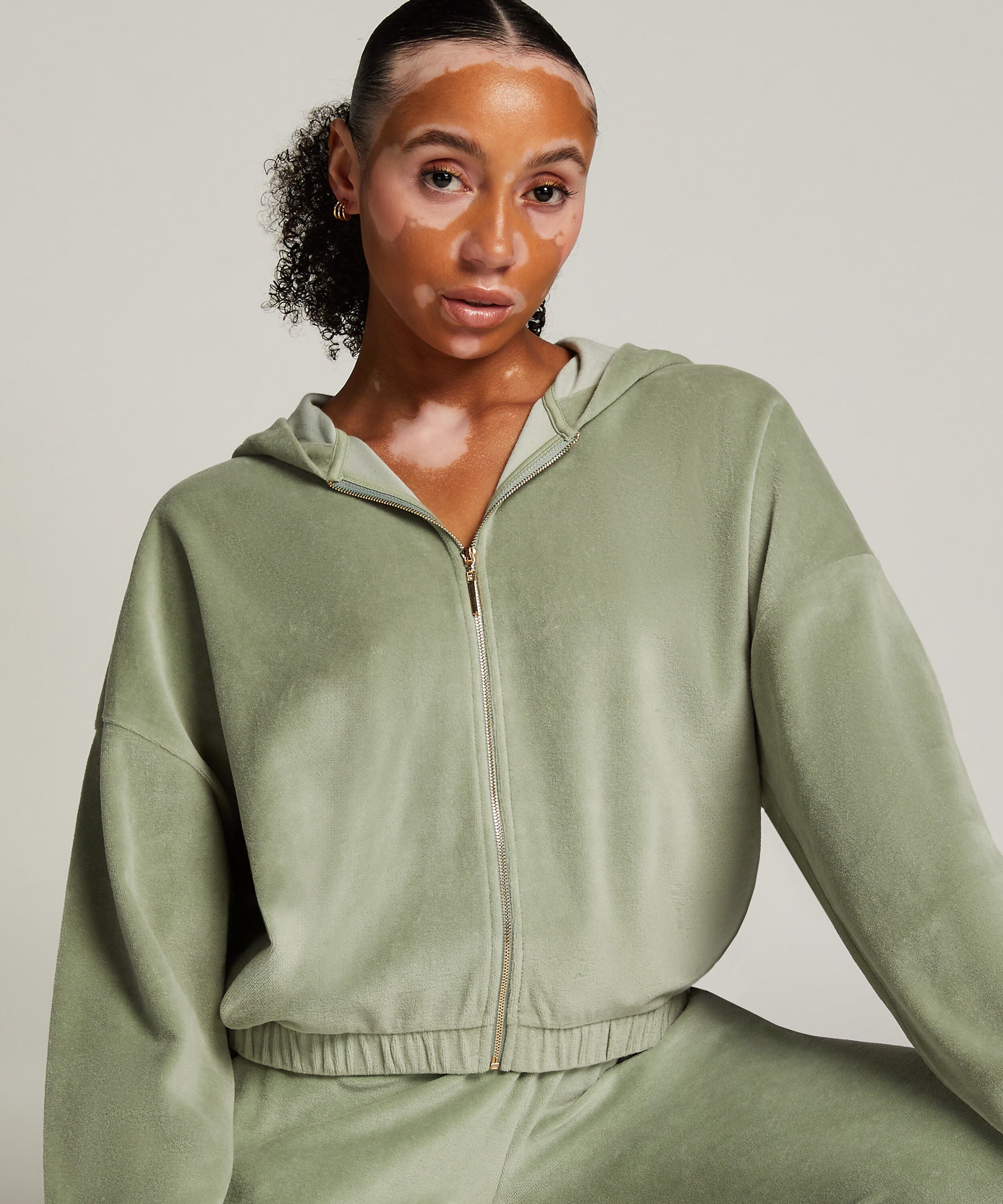 Langarmjacke Velours, Grün