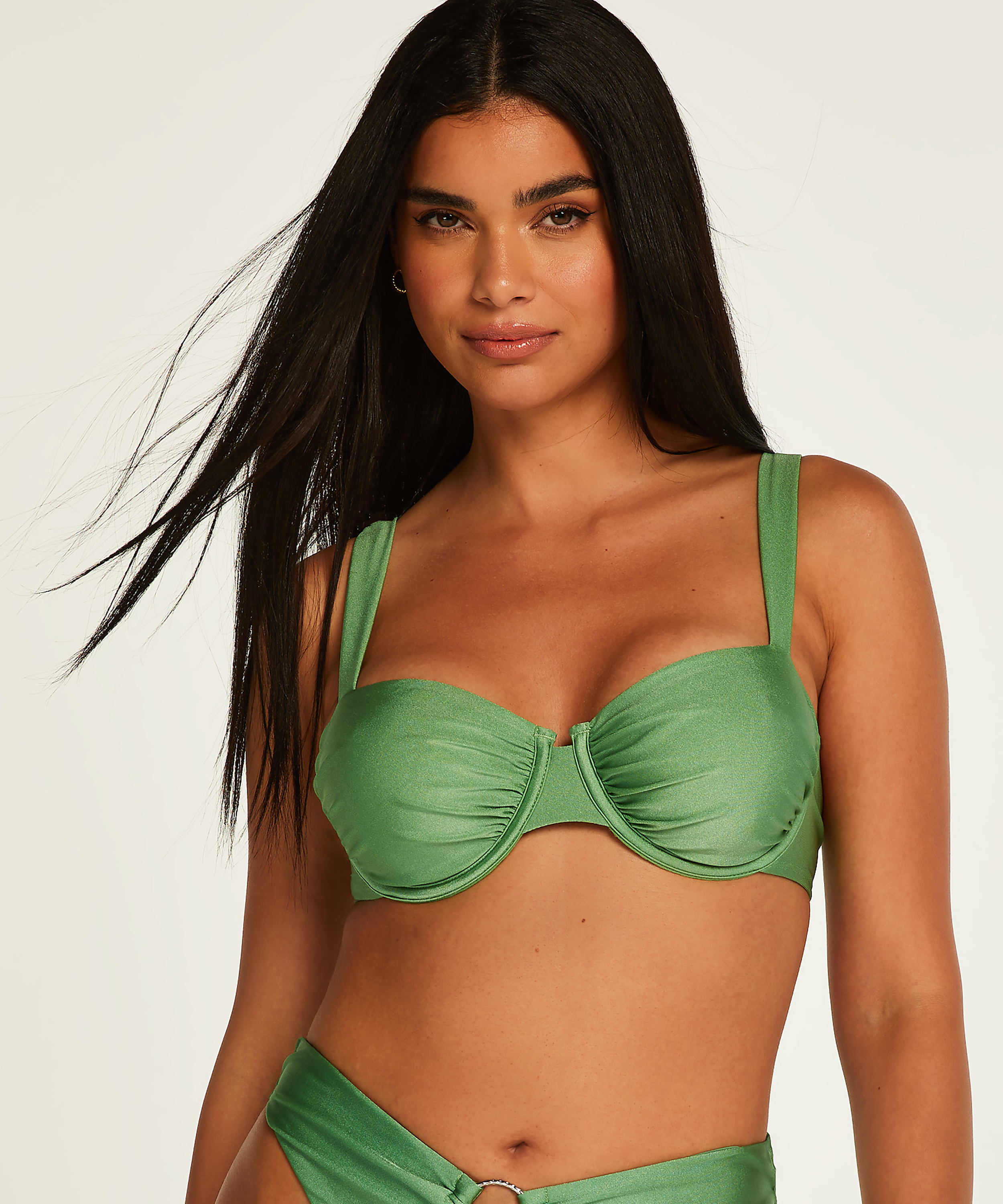 Nicht vorgeformtes Bügel-Bikini-Top Mauritius, grün, main