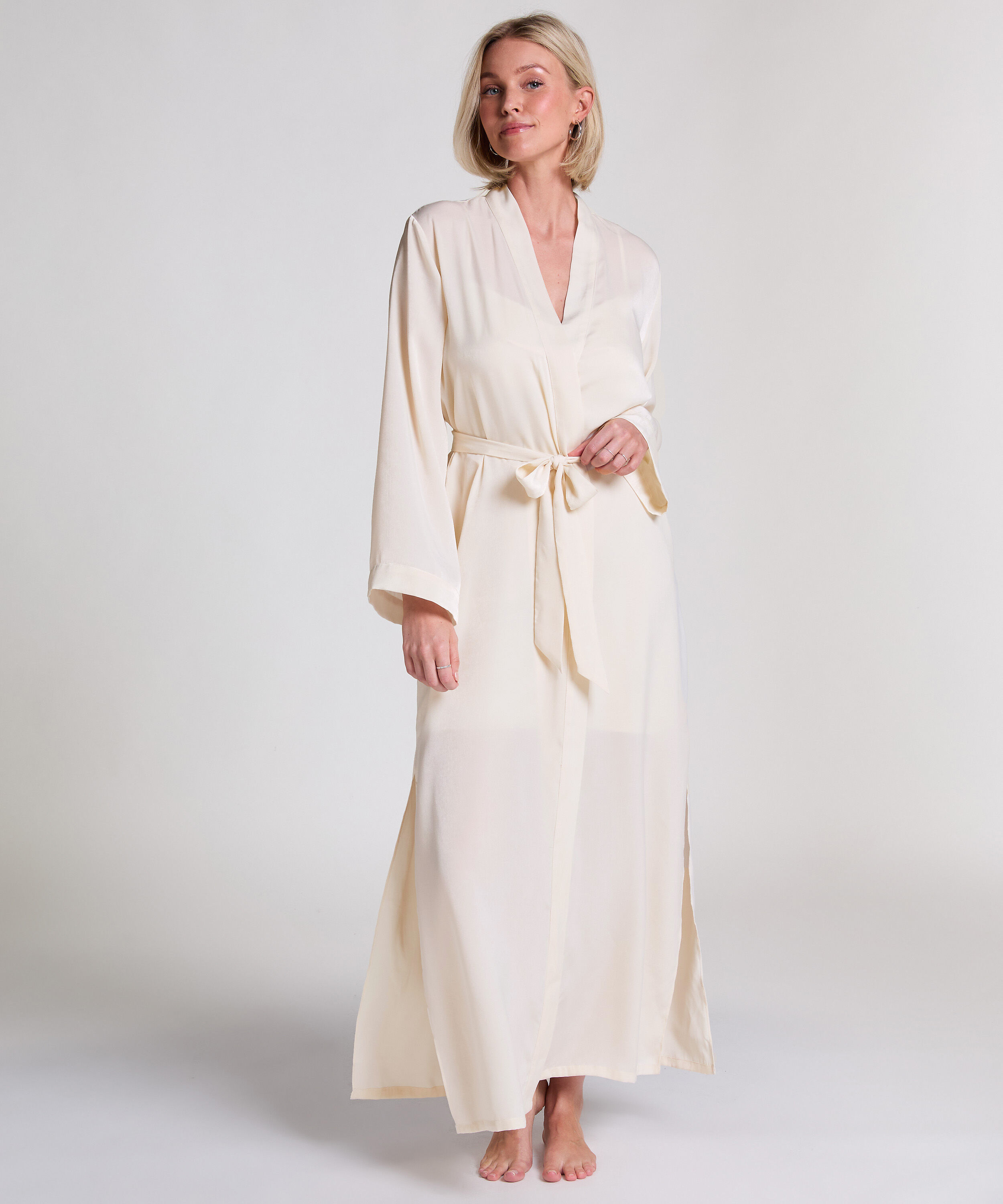 Kimono Satin, Weiß