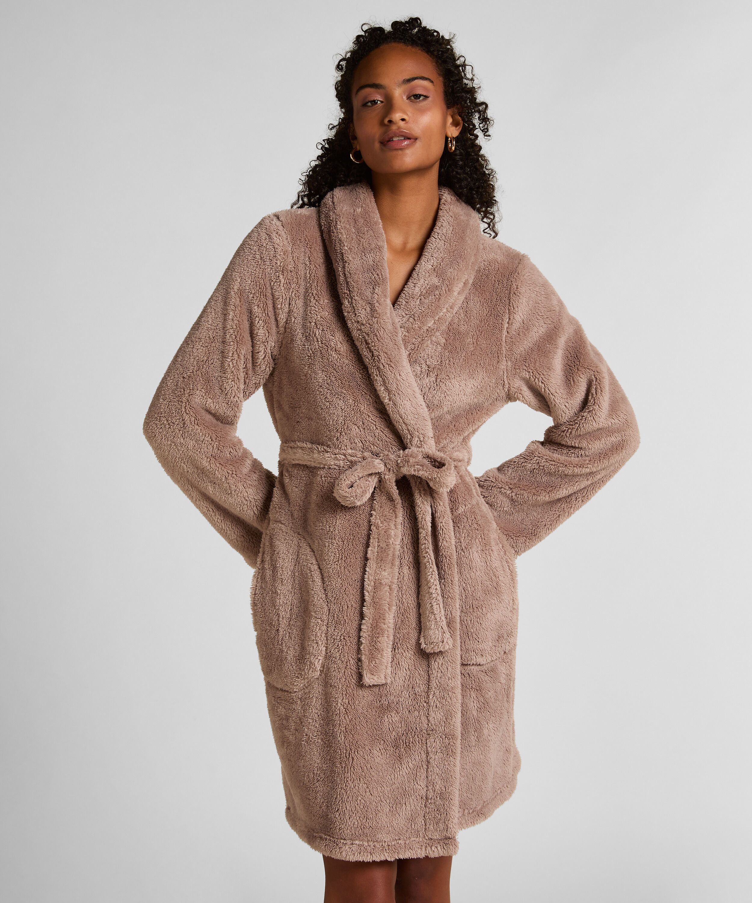Fluffy-Fleece-Bademantel, Beige Fluffy-Fleece-Bademantel, Beige