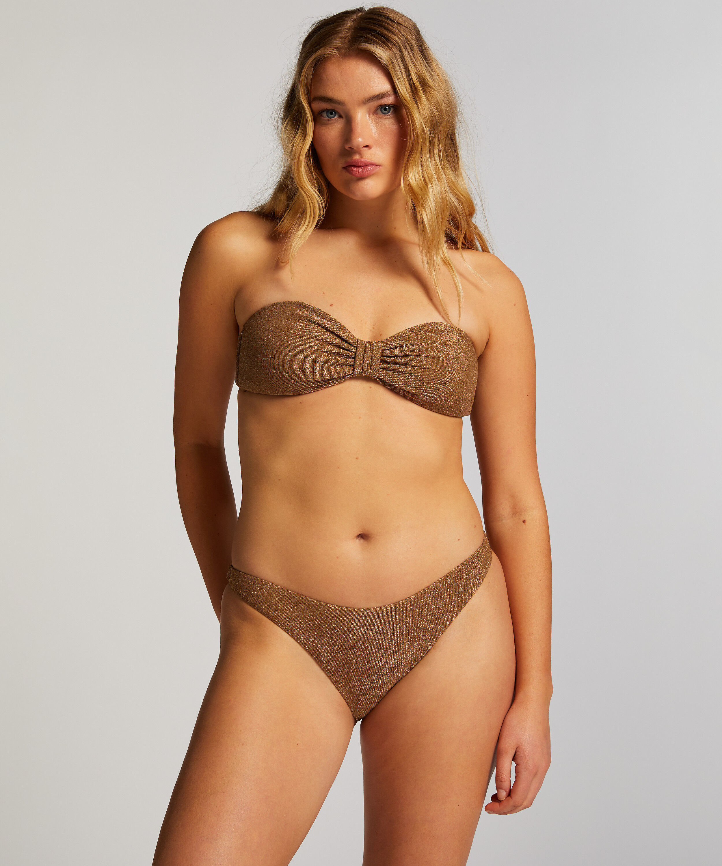 Bikini Slip mit hohem Beinausschnitt Goldie Shimmer