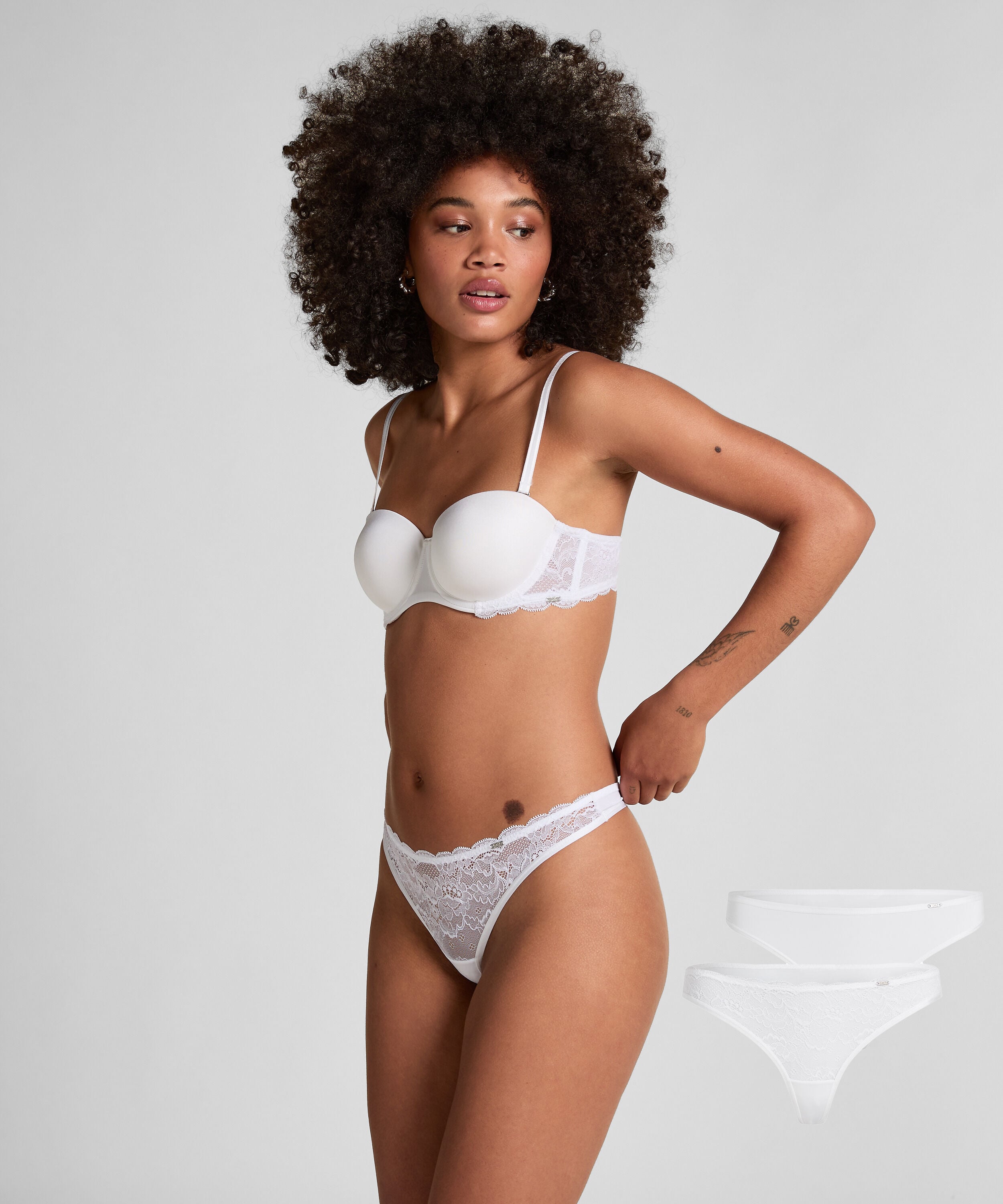 2er-Pack Strings Angie