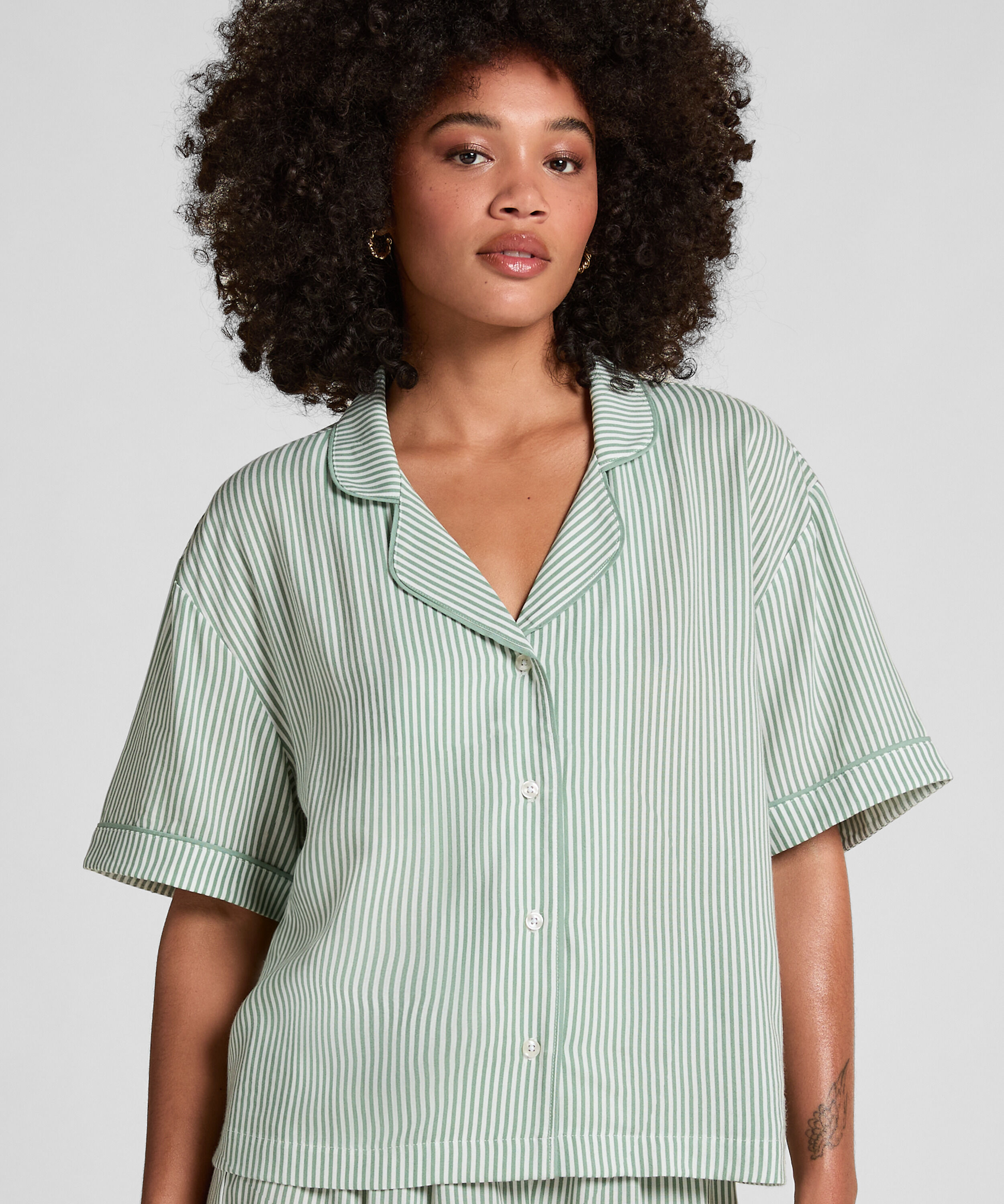 Kurzärmelige Jacke aus Webstoff