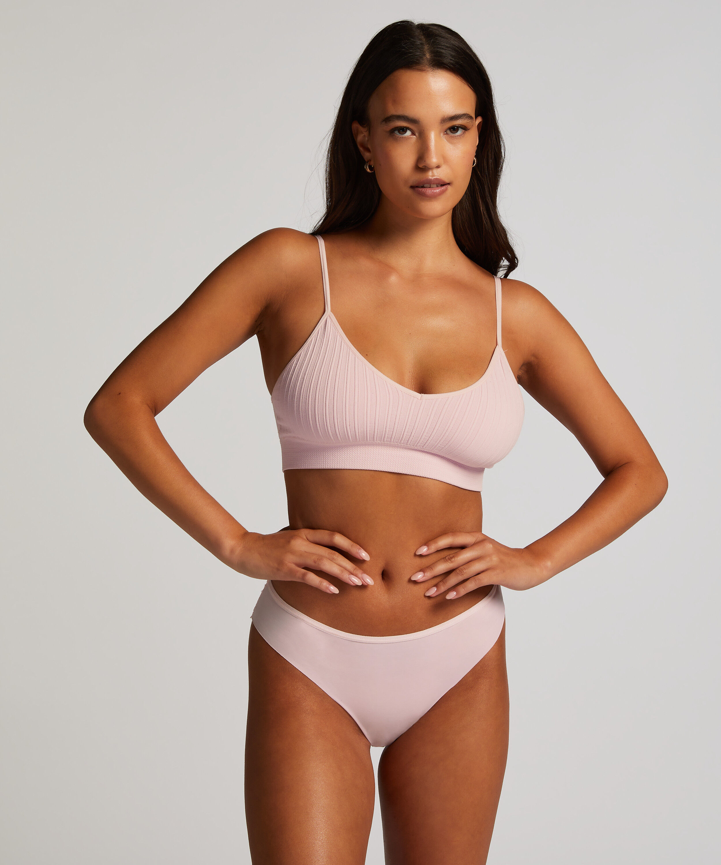 Invisible Brazilian Lace Back, Rose