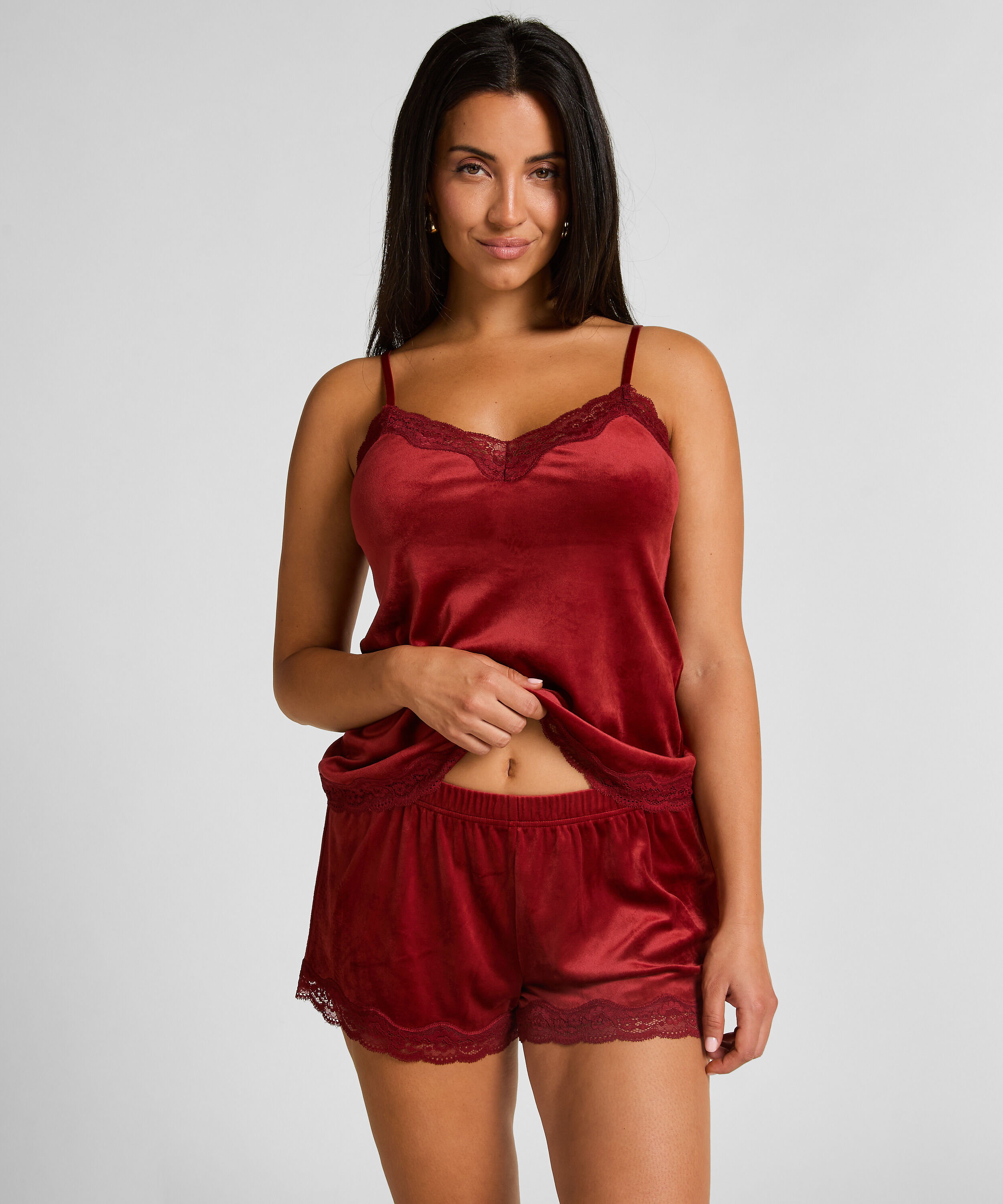 Samit-Spitzen-Short, Rot Samit-Spitzen-Short, Rot