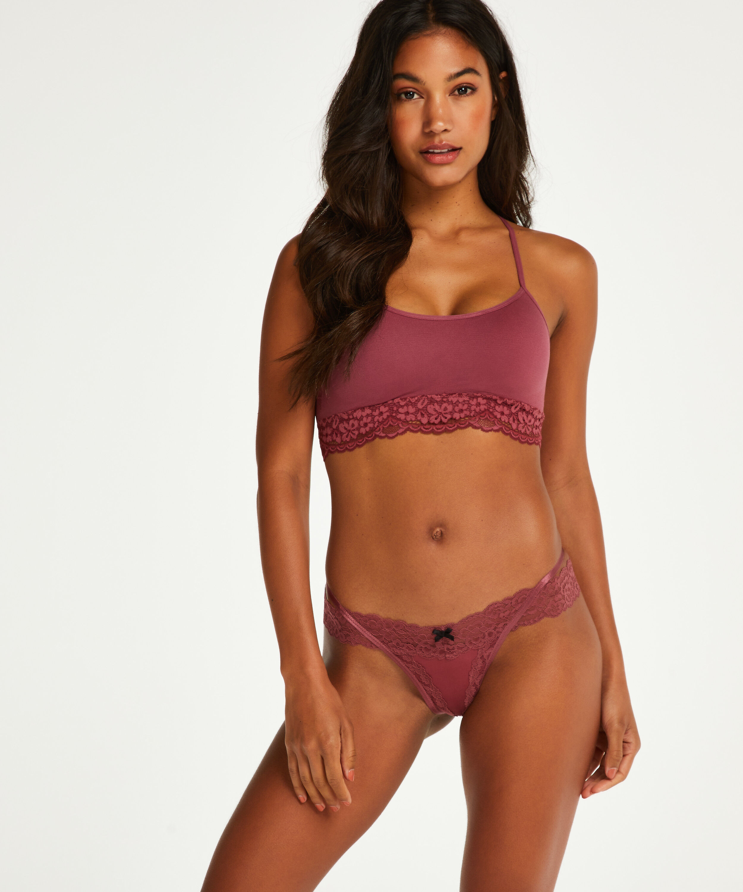 Extra niedriger V-String Elliena, Rot