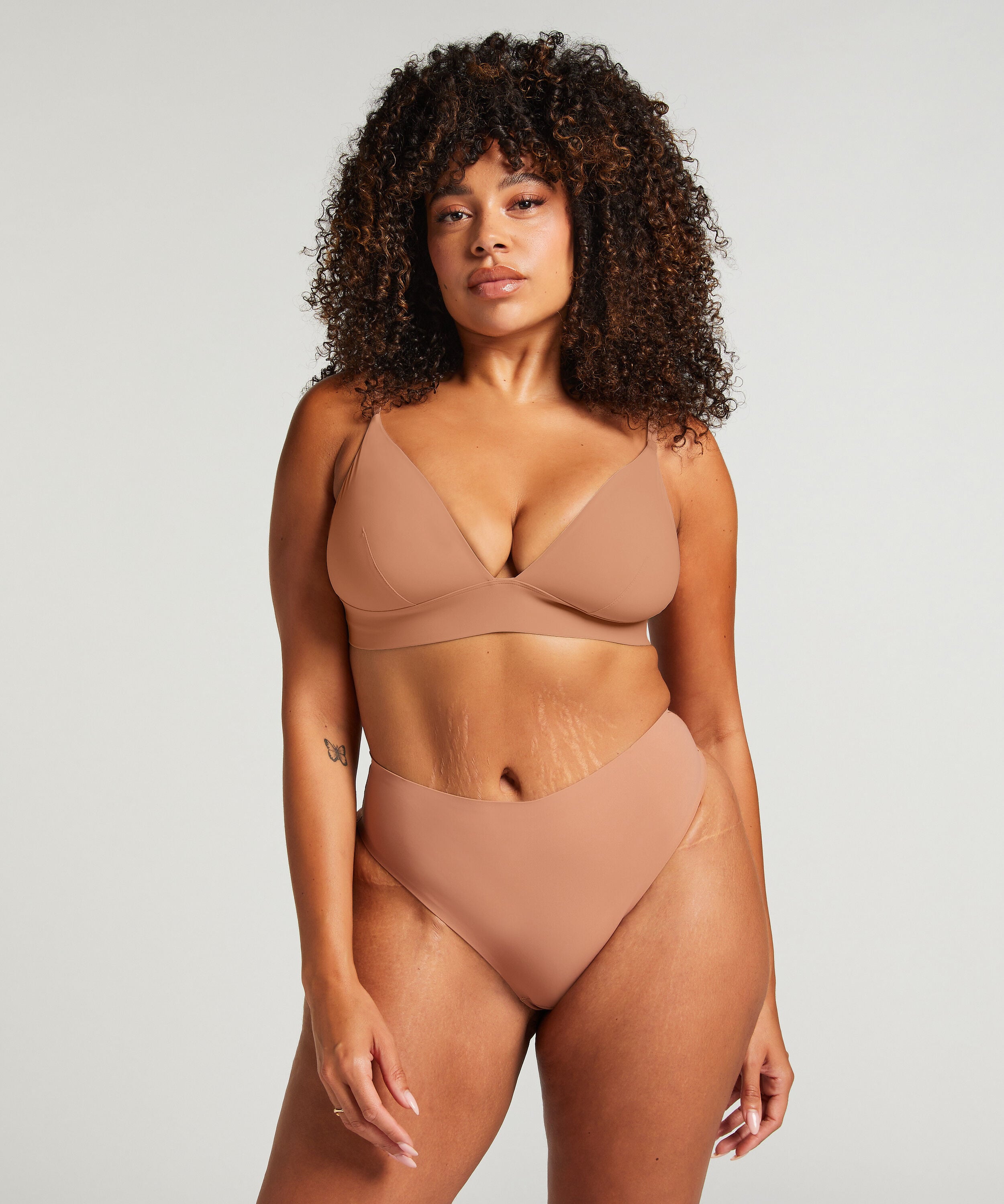 High Waisted Highleg Thong Smooth, Braun