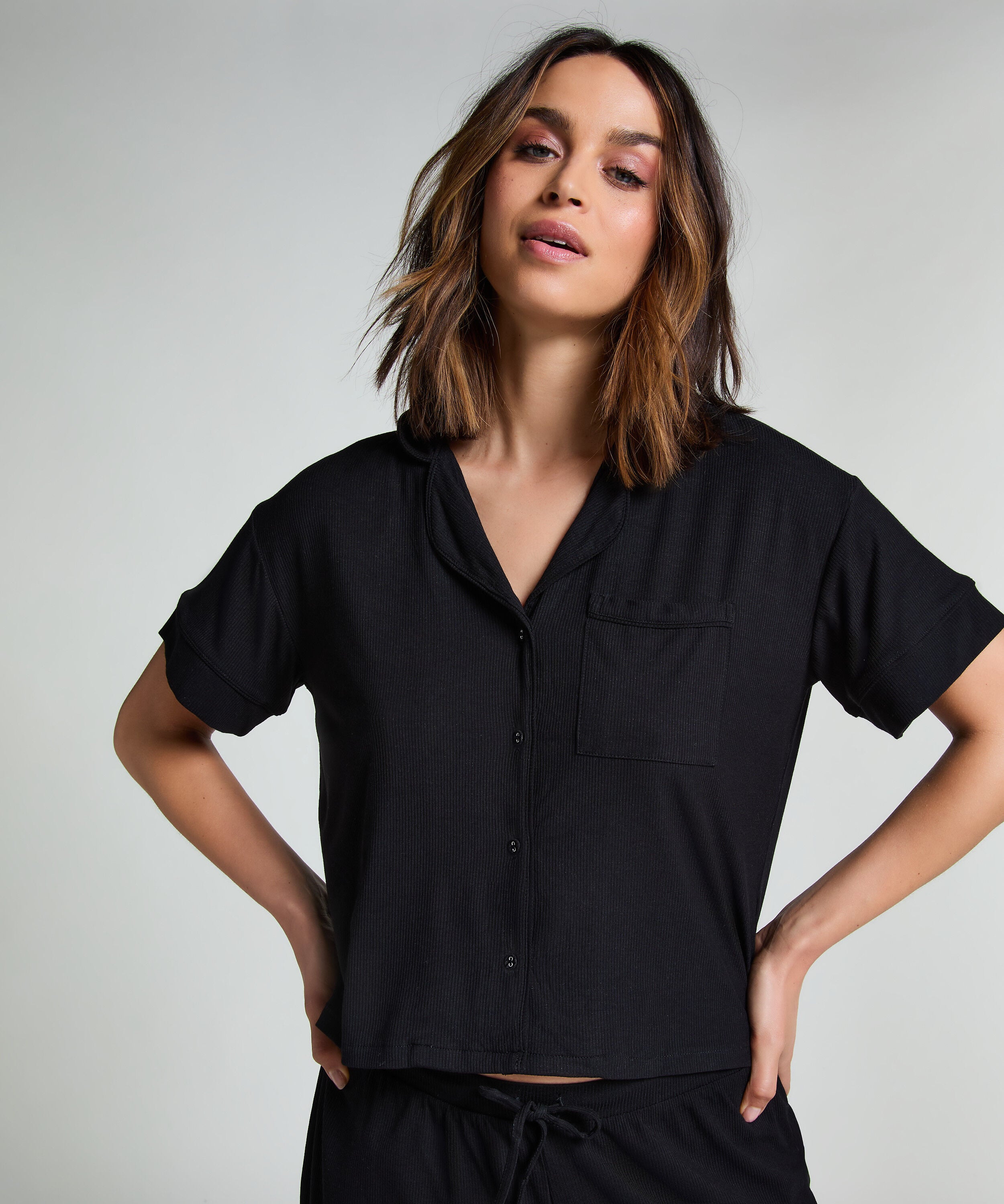Kurzärmelige Jersey-Jacke Essential, Schwarz