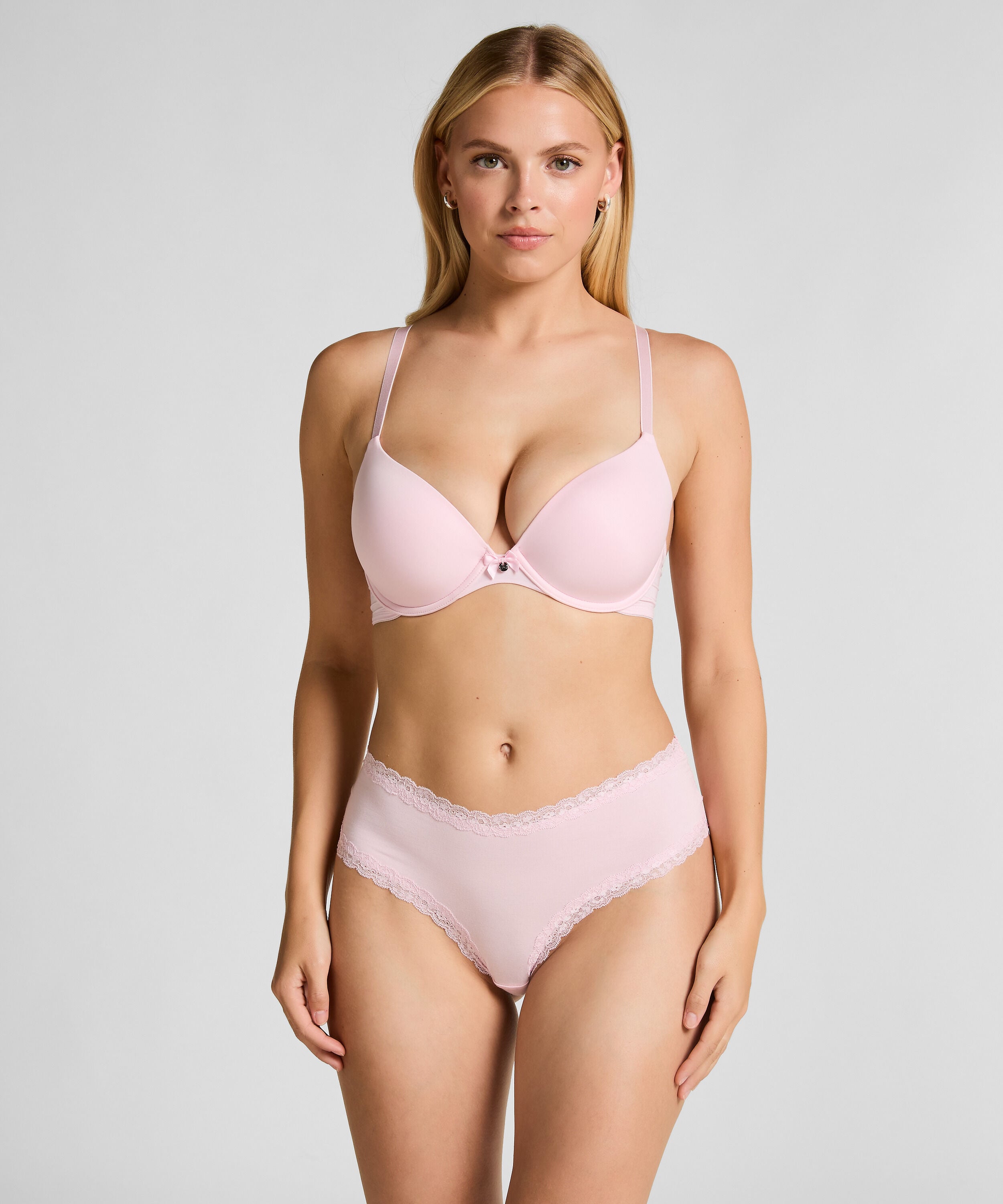 Alex V-Shape Brazilian, Rose Alex V-Shape Brazilian, Rose