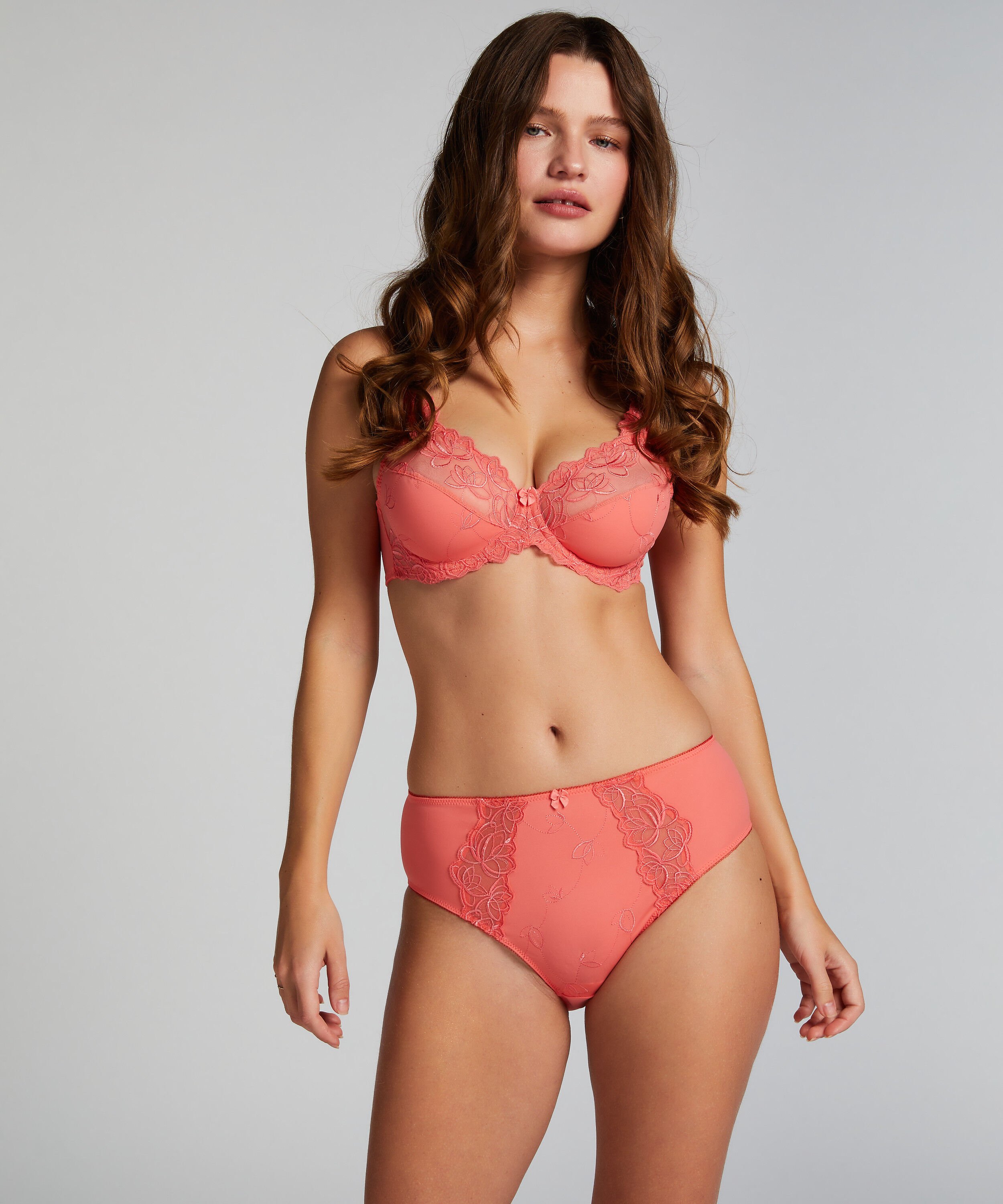 Hochgeschnittener Slip Diva, Rose