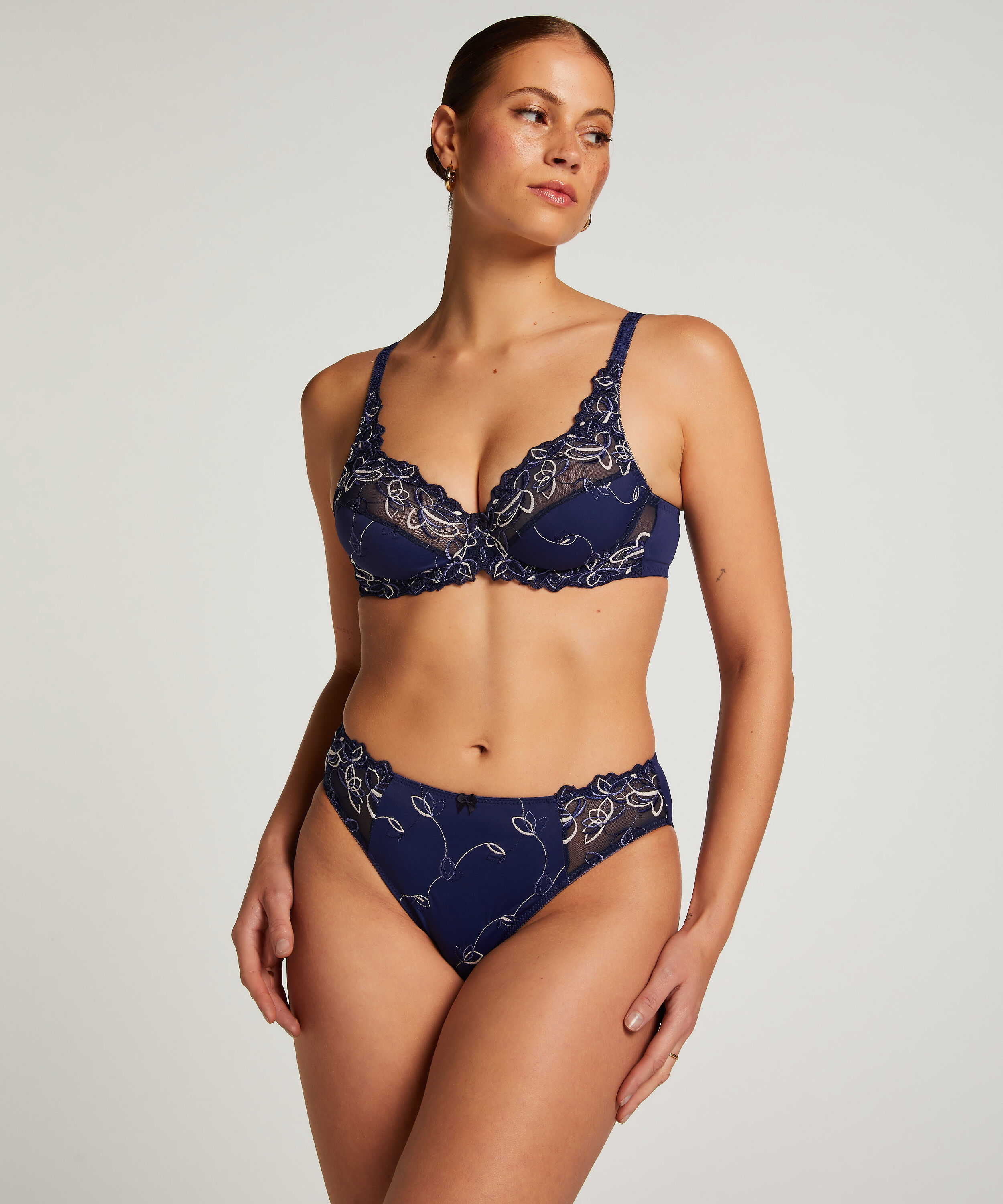 Slip Diva, Blau