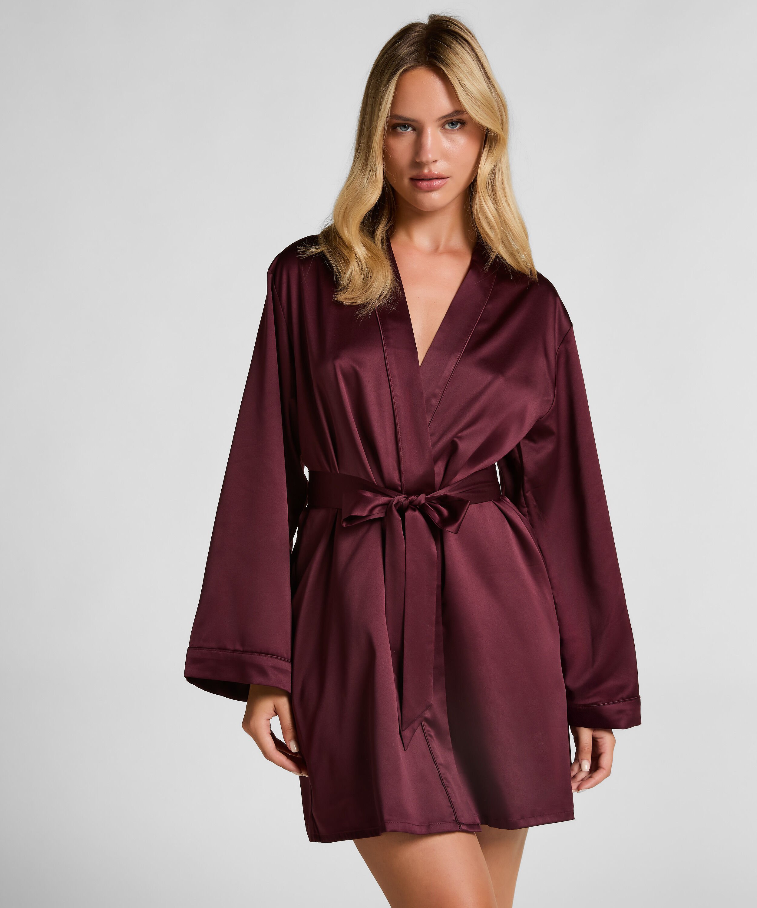 Kimono Satin, Rot