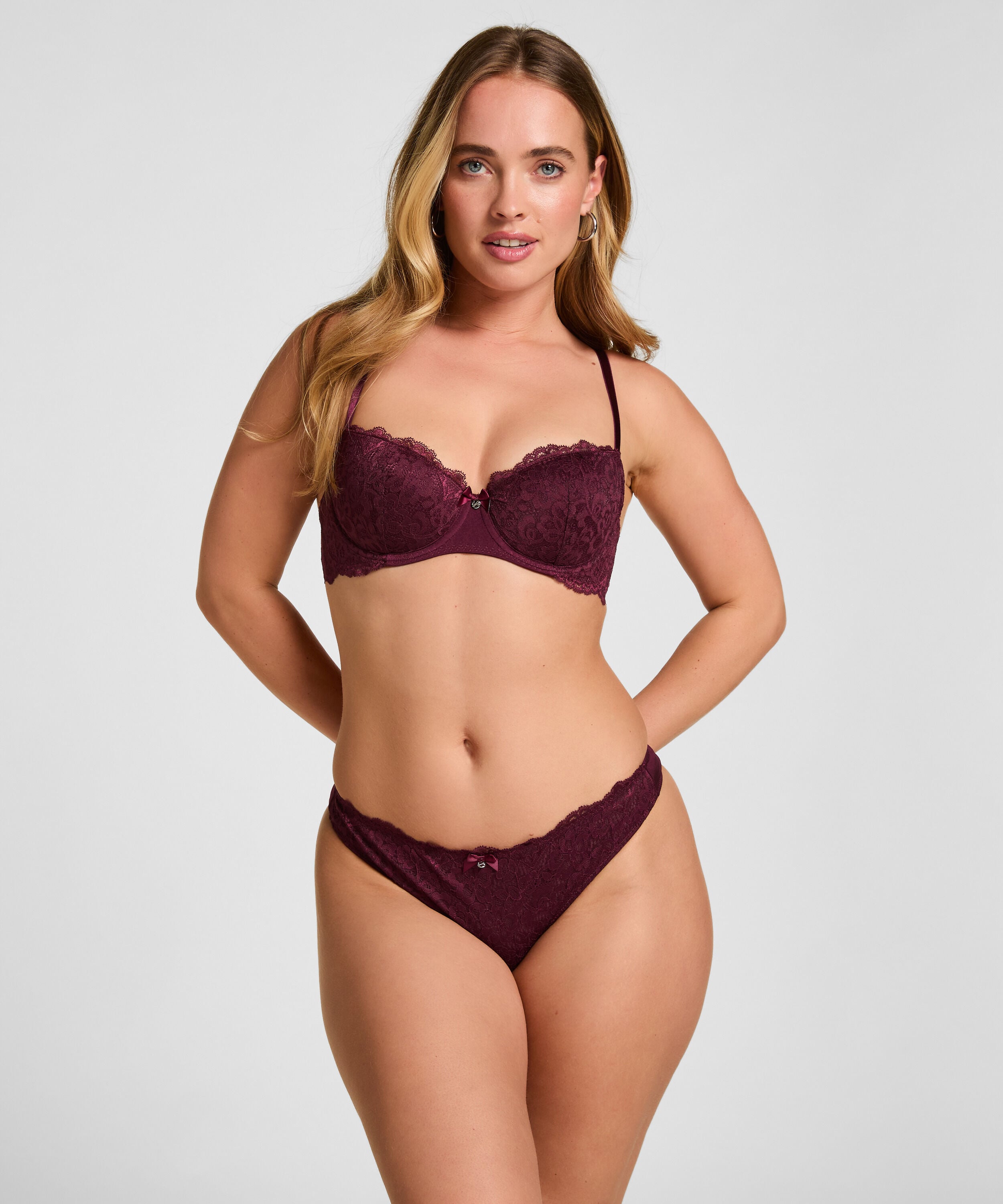 String Marine, Lila String Marine, Lila