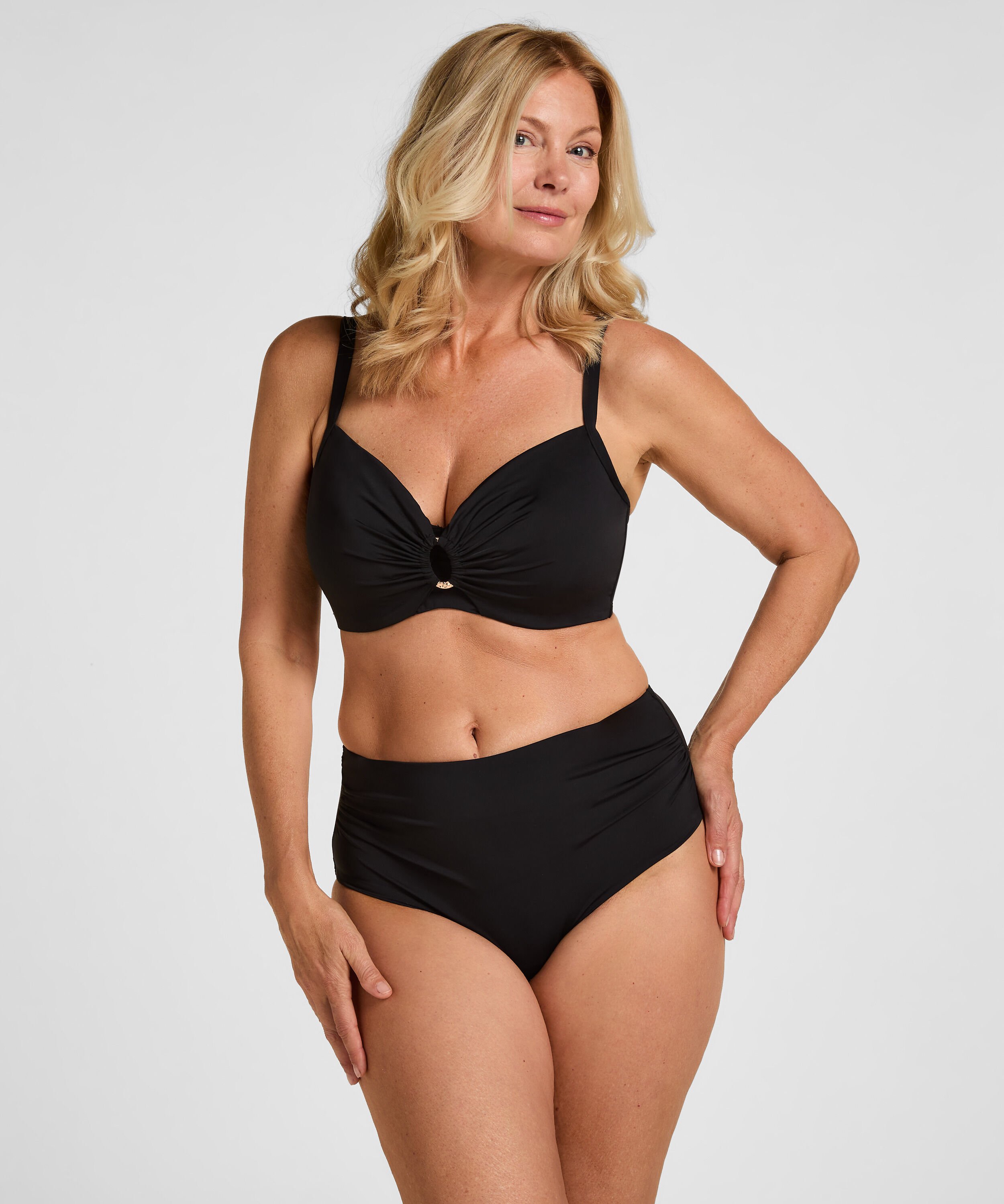 High-Waisted Formende Bikinihose Luxe